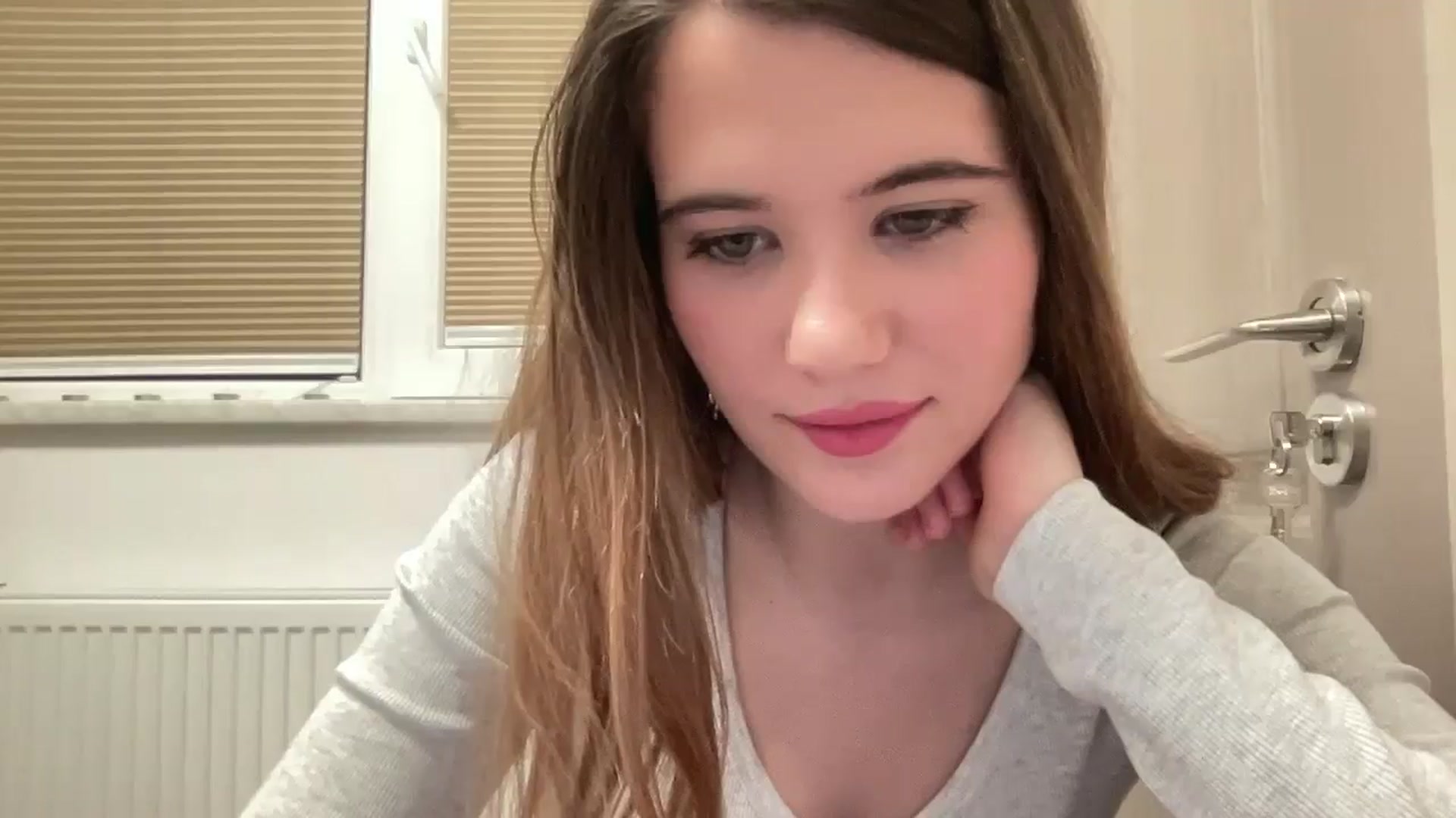 Gallery image thumbnail from Elvira's myfreecams stream on, 01/27/2026, 24:31 image 13 of 20