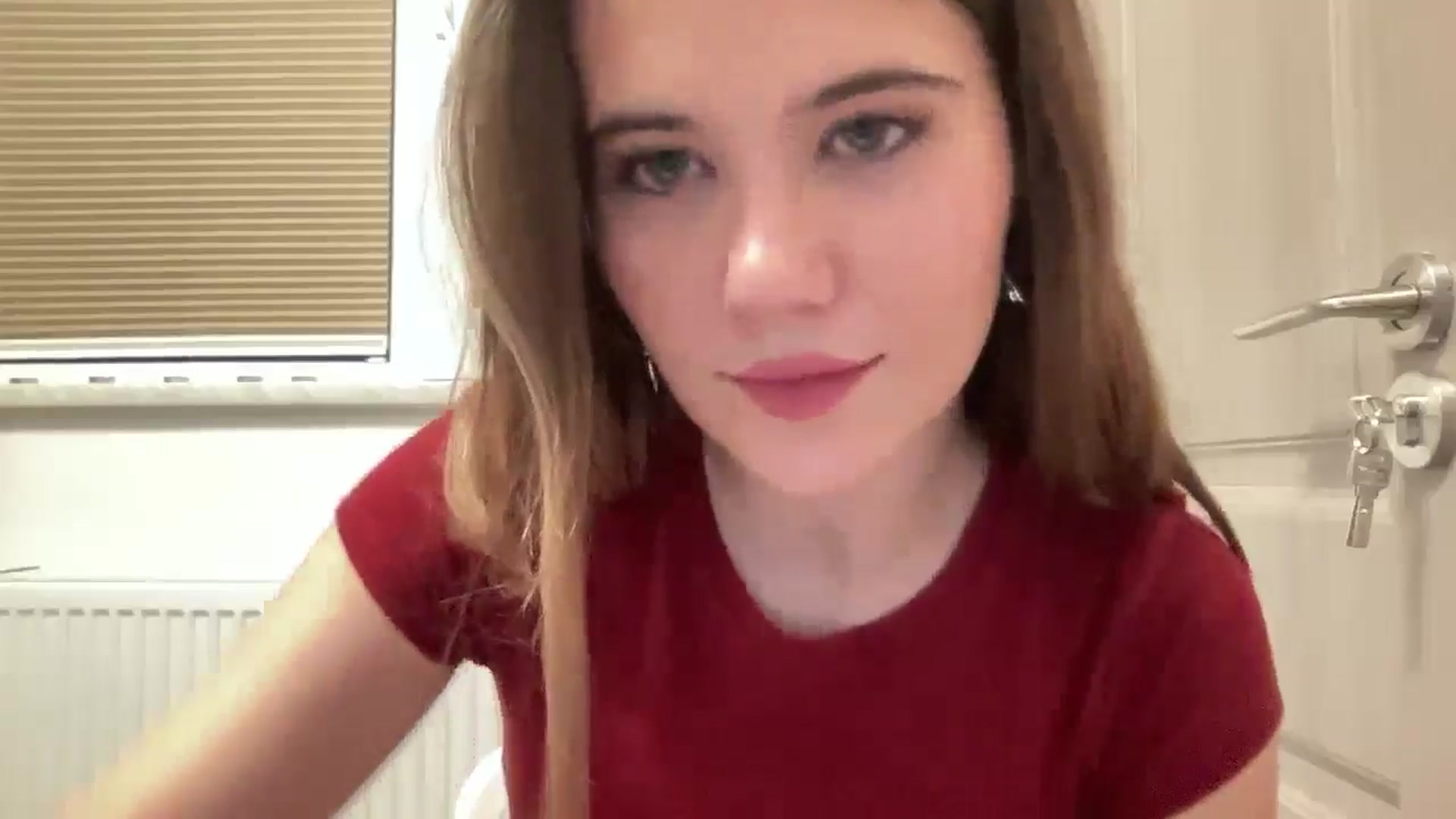 Gallery image thumbnail from Elvira's myfreecams stream on, 02/01/2026, 01:45 image 10 of 20