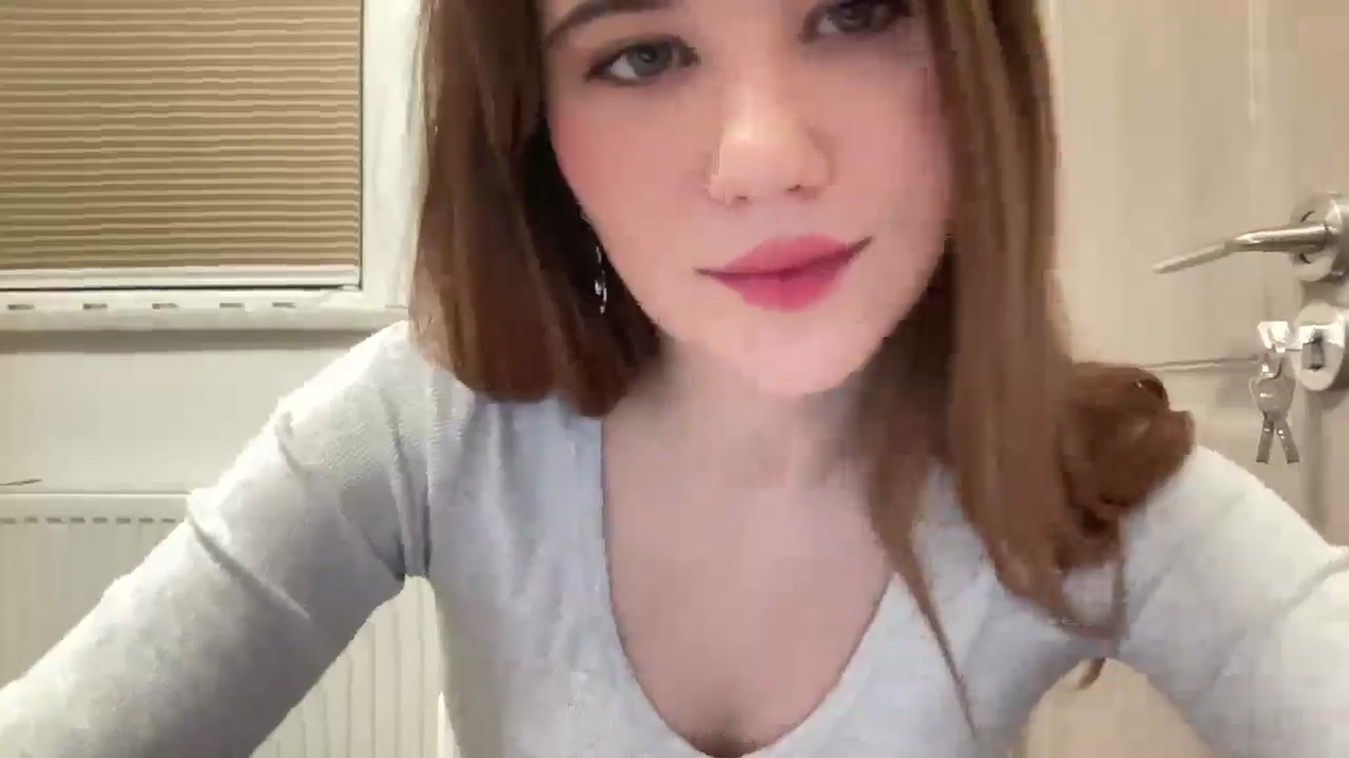 Gallery image thumbnail from Elvira's myfreecams stream on, 02/04/2026, 24:04 image 6 of 20