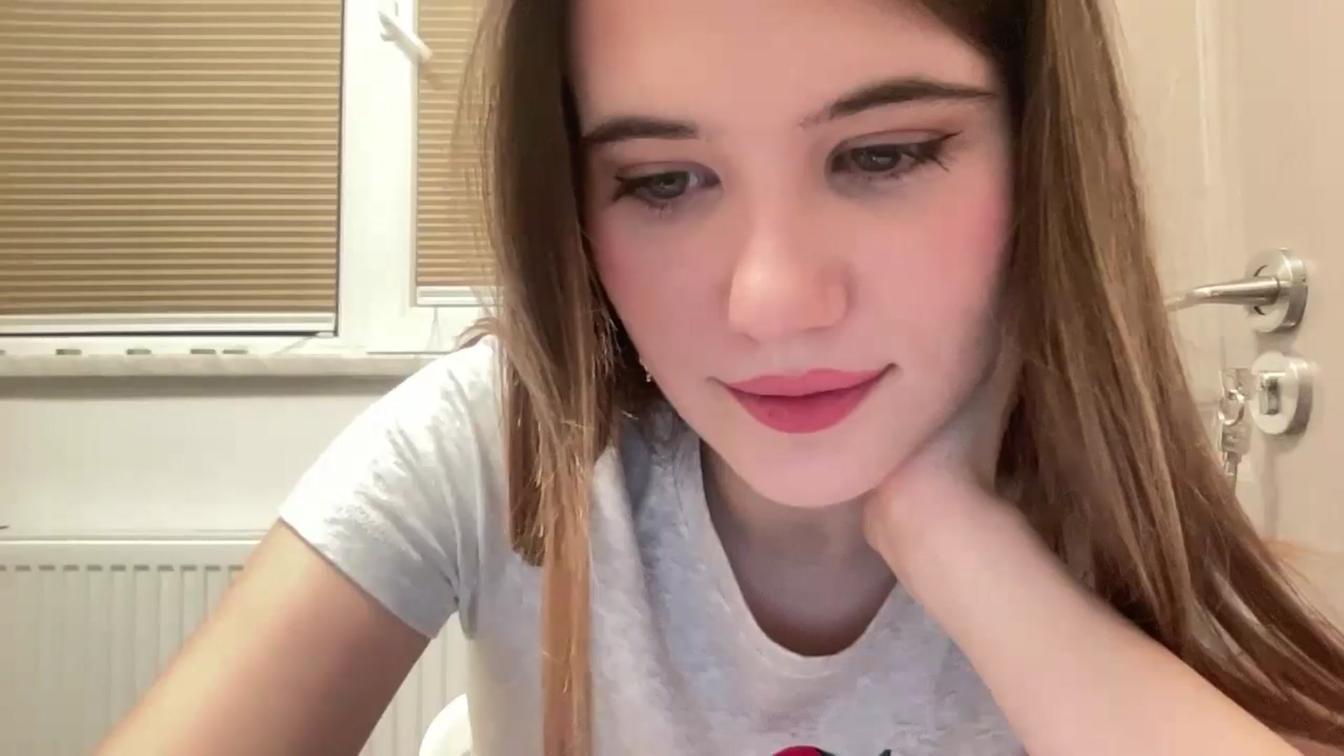 Gallery image thumbnail from Elvira's myfreecams stream on, 02/06/2026, 20:50 image 13 of 20