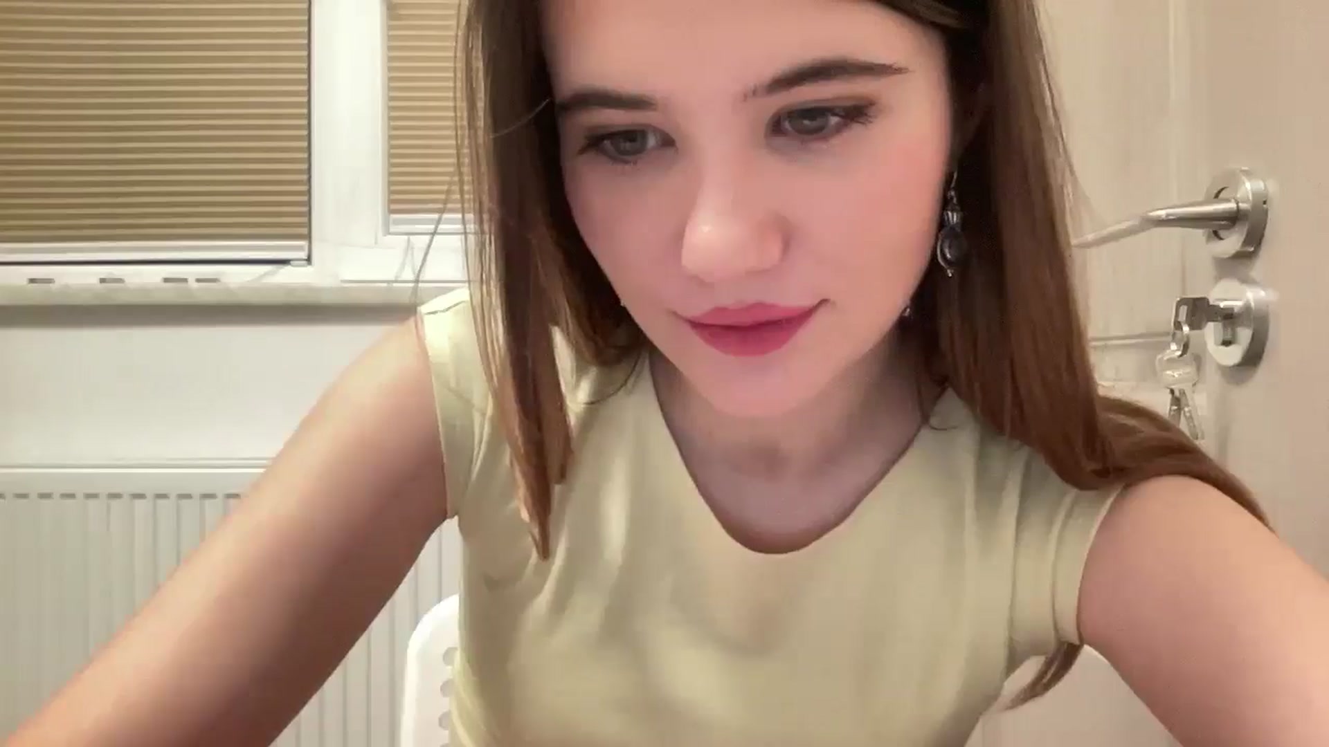 Gallery image thumbnail from Elvira's myfreecams stream on, 02/07/2026, 21:47 image 10 of 20