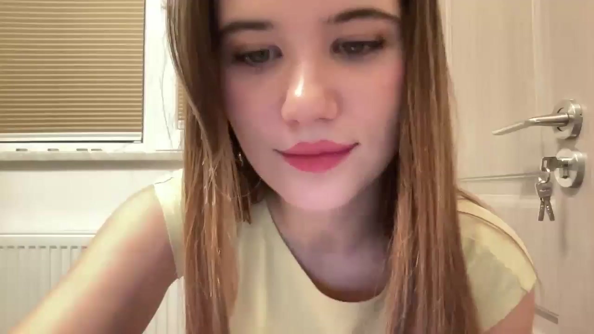 Gallery image thumbnail from Elvira's myfreecams stream on, 02/08/2026, 01:53 image 1 of 20