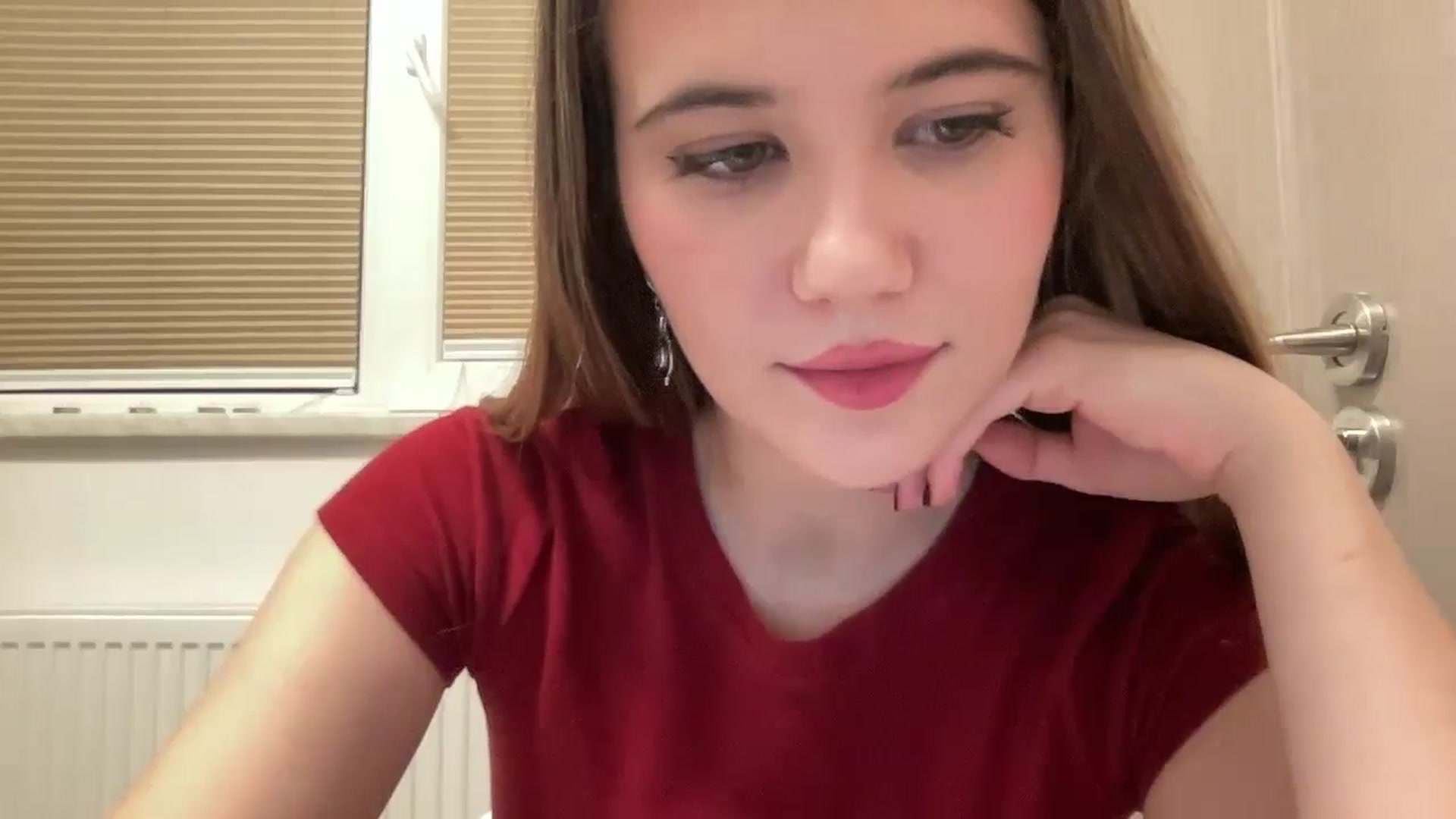Gallery image thumbnail from Elvira's myfreecams stream on, 02/09/2026, 19:12 image 4 of 20