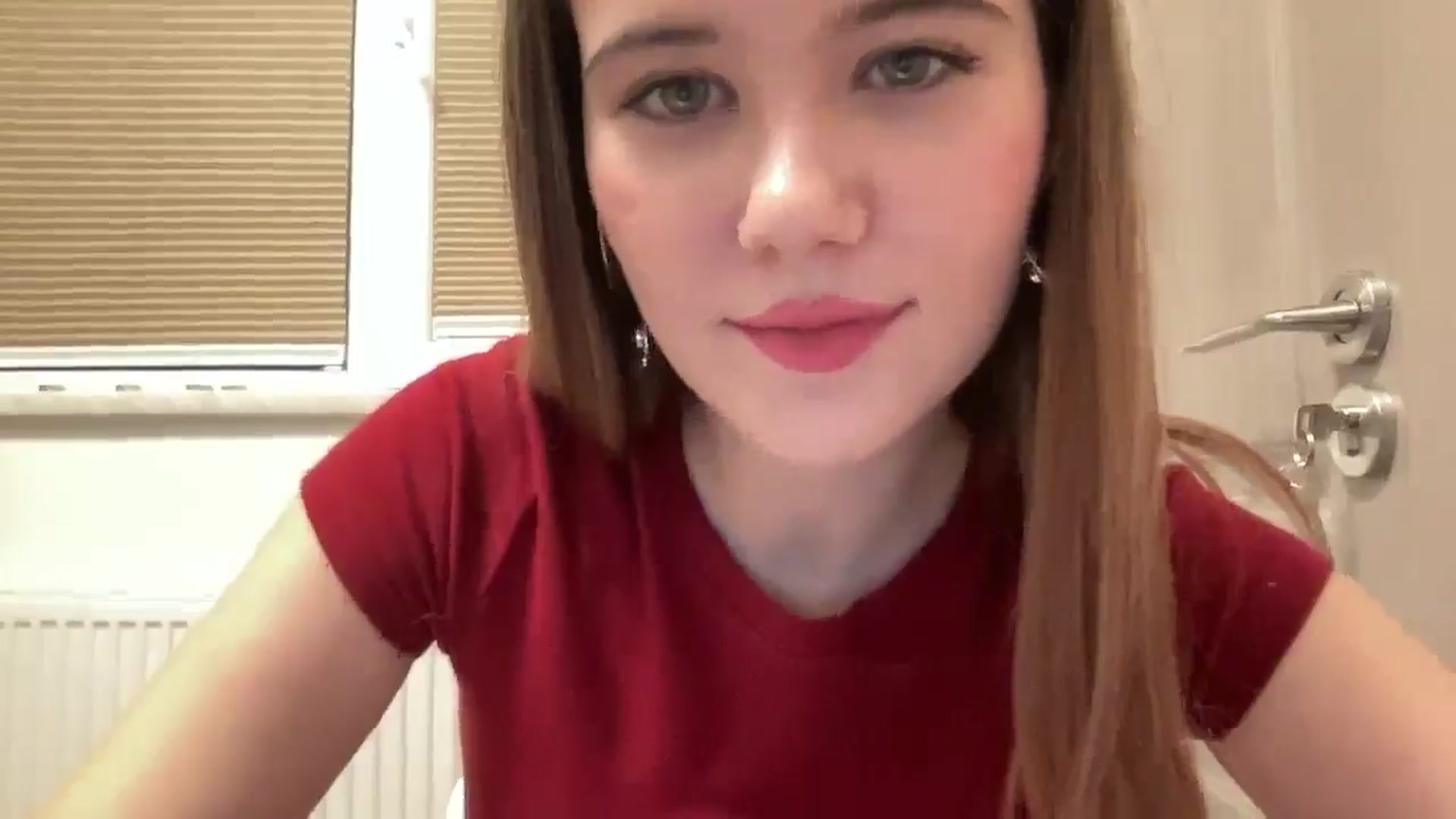 Gallery image thumbnail from Elvira's myfreecams stream on, 02/09/2026, 19:12 image 14 of 20