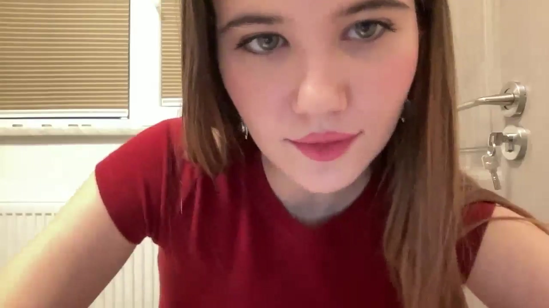 Gallery image thumbnail from Elvira's myfreecams stream on, 02/09/2026, 20:21 image 17 of 20