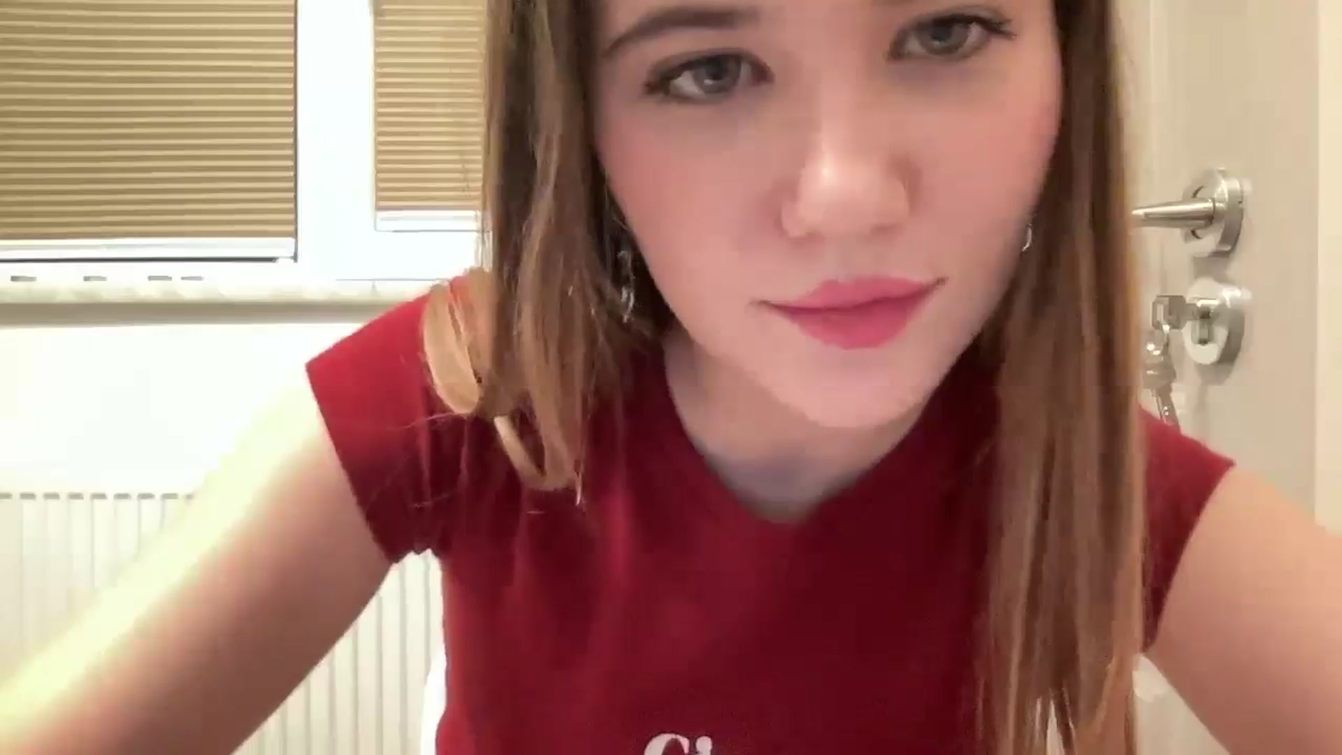 Gallery image thumbnail from Elvira's myfreecams stream on, 02/10/2026, 02:53 image 7 of 20
