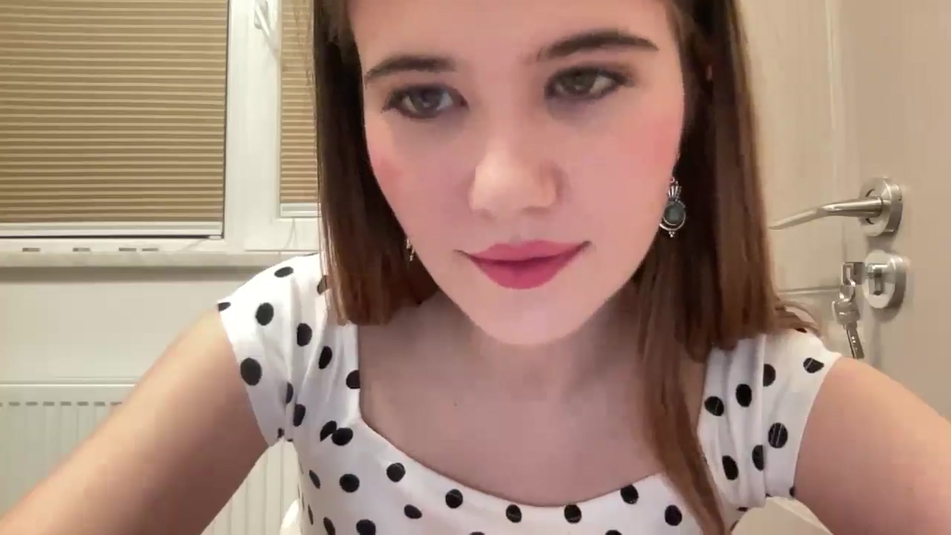Gallery image thumbnail from Elvira's myfreecams stream on, 02/10/2026, 21:47 image 19 of 20