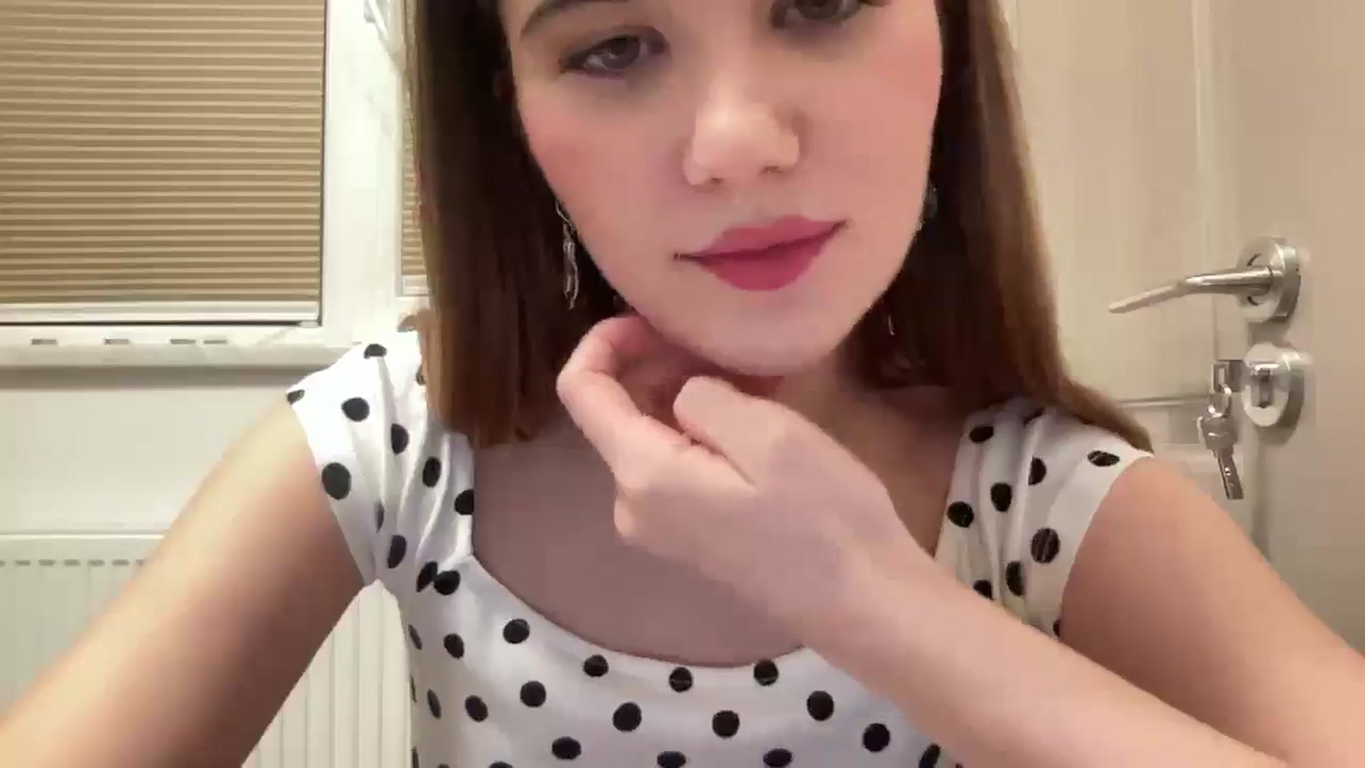 Gallery image thumbnail from Elvira's myfreecams stream on, 02/11/2026, 24:02 image 4 of 20