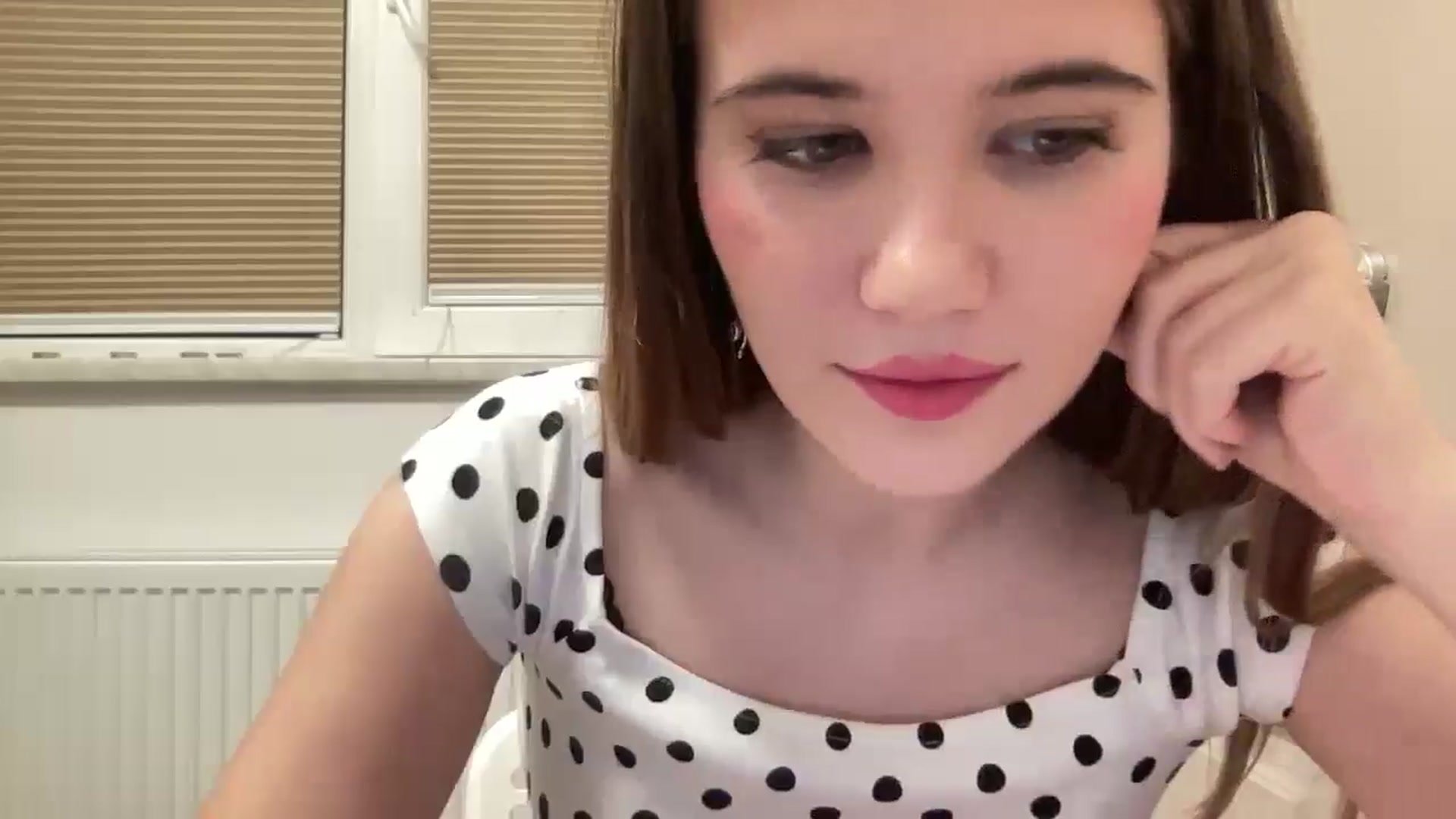 Gallery image thumbnail from Elvira's myfreecams stream on, 02/11/2026, 24:02 image 7 of 20