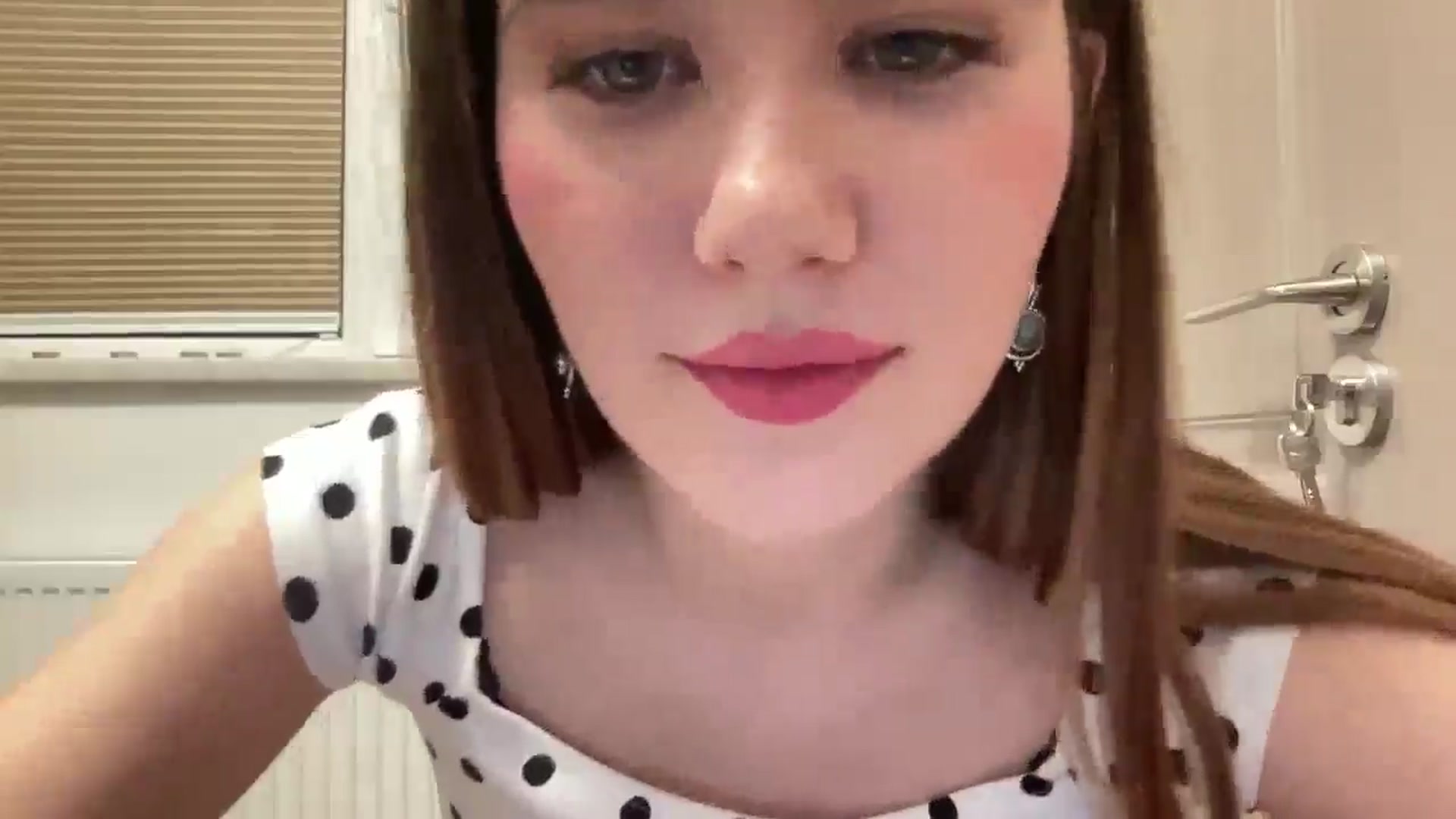 Gallery image thumbnail from Elvira's myfreecams stream on, 02/11/2026, 24:02 image 8 of 20