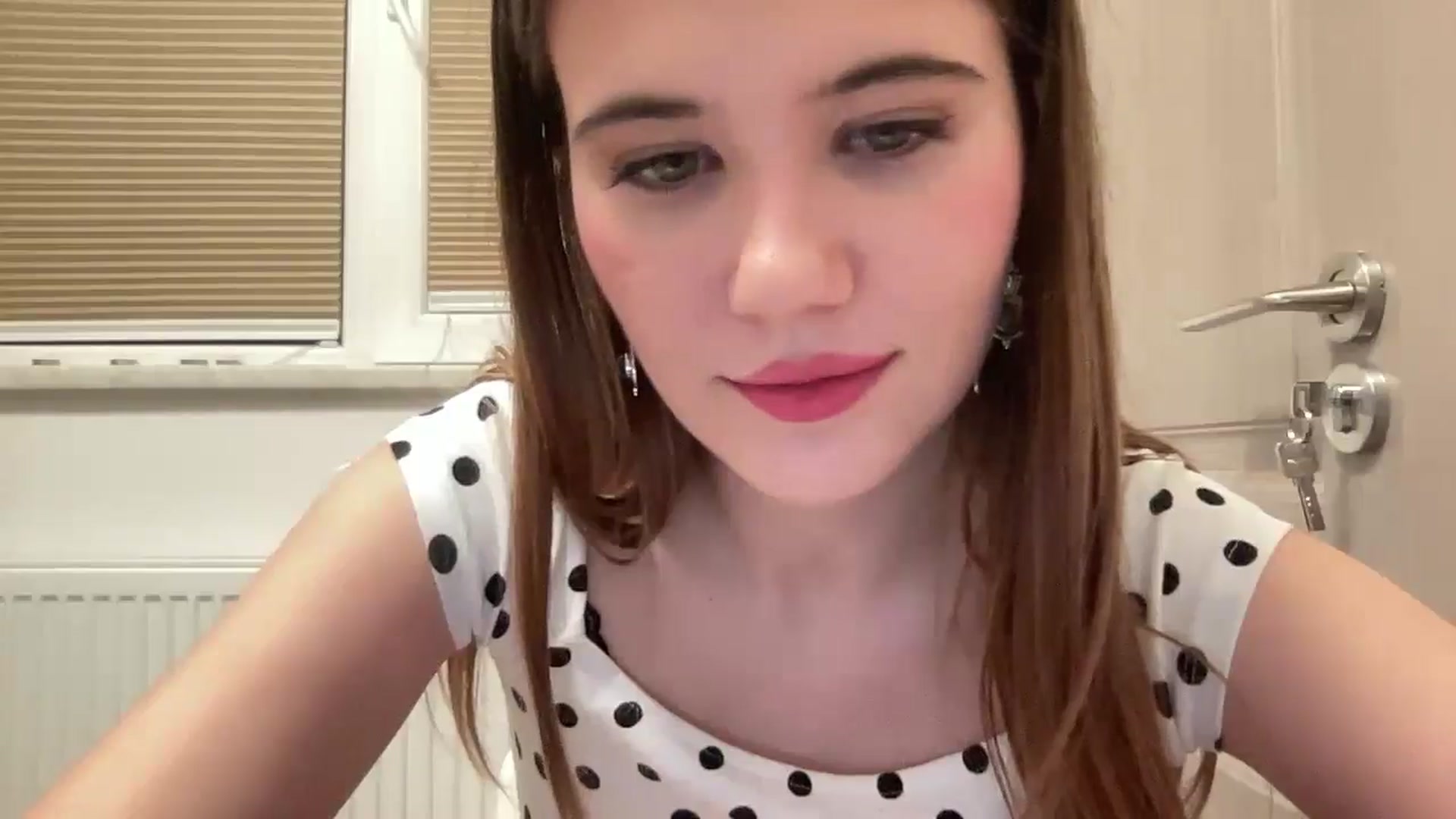 Gallery image thumbnail from Elvira's myfreecams stream on, 02/11/2026, 02:30 image 17 of 20