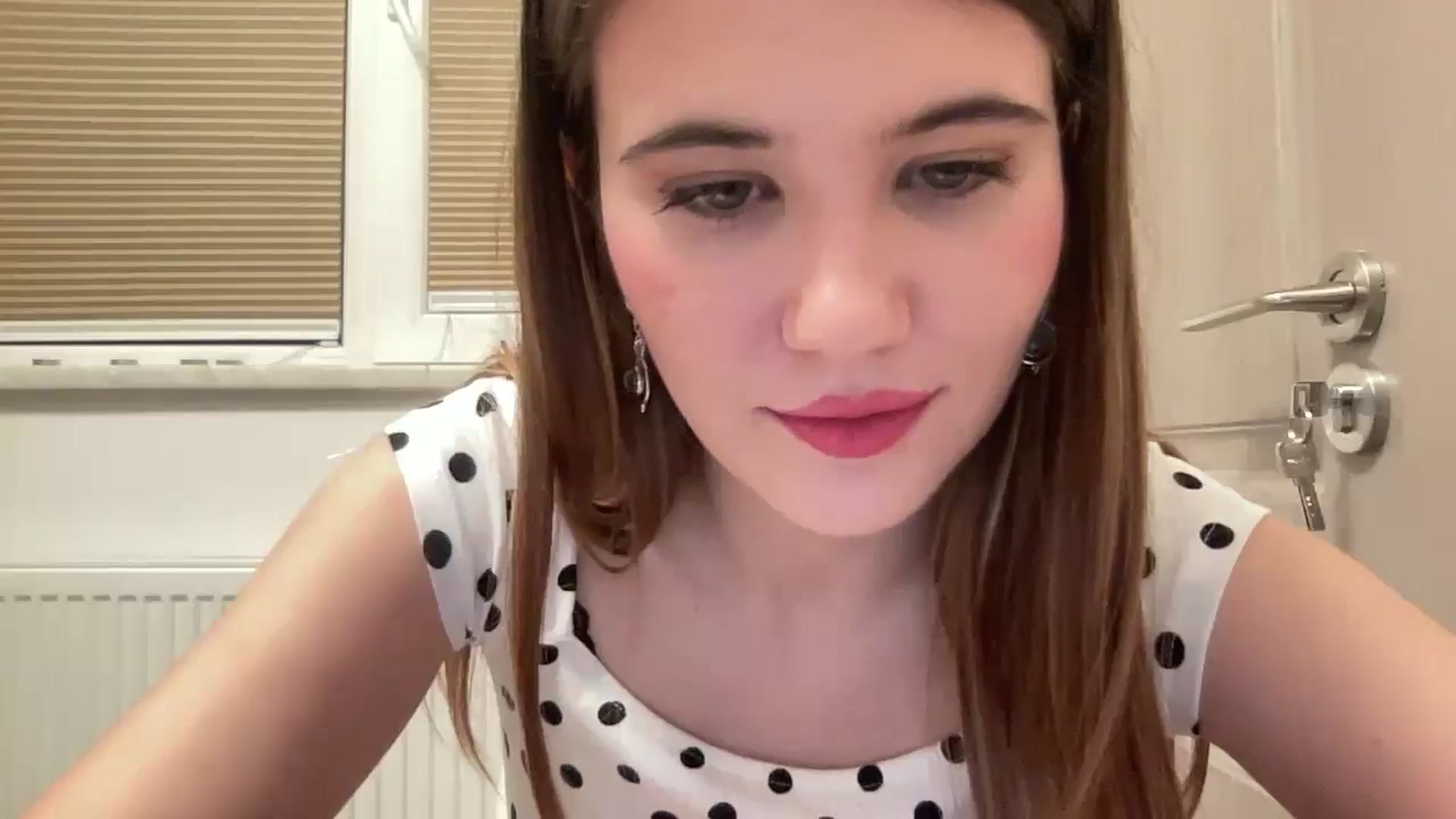 Gallery image thumbnail from Elvira's myfreecams stream on, 02/11/2026, 02:30 image 18 of 20