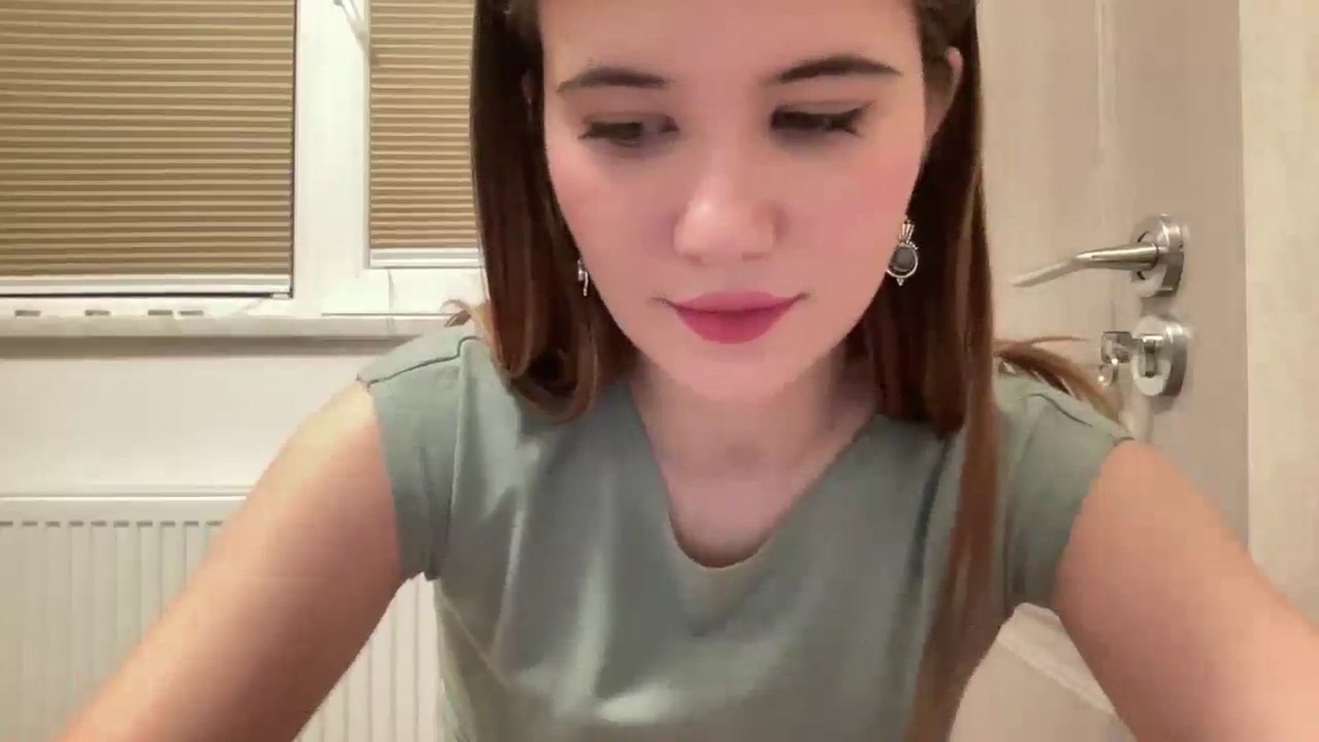 Gallery image thumbnail from Elvira's myfreecams stream on, 02/12/2026, 24:00 image 7 of 20