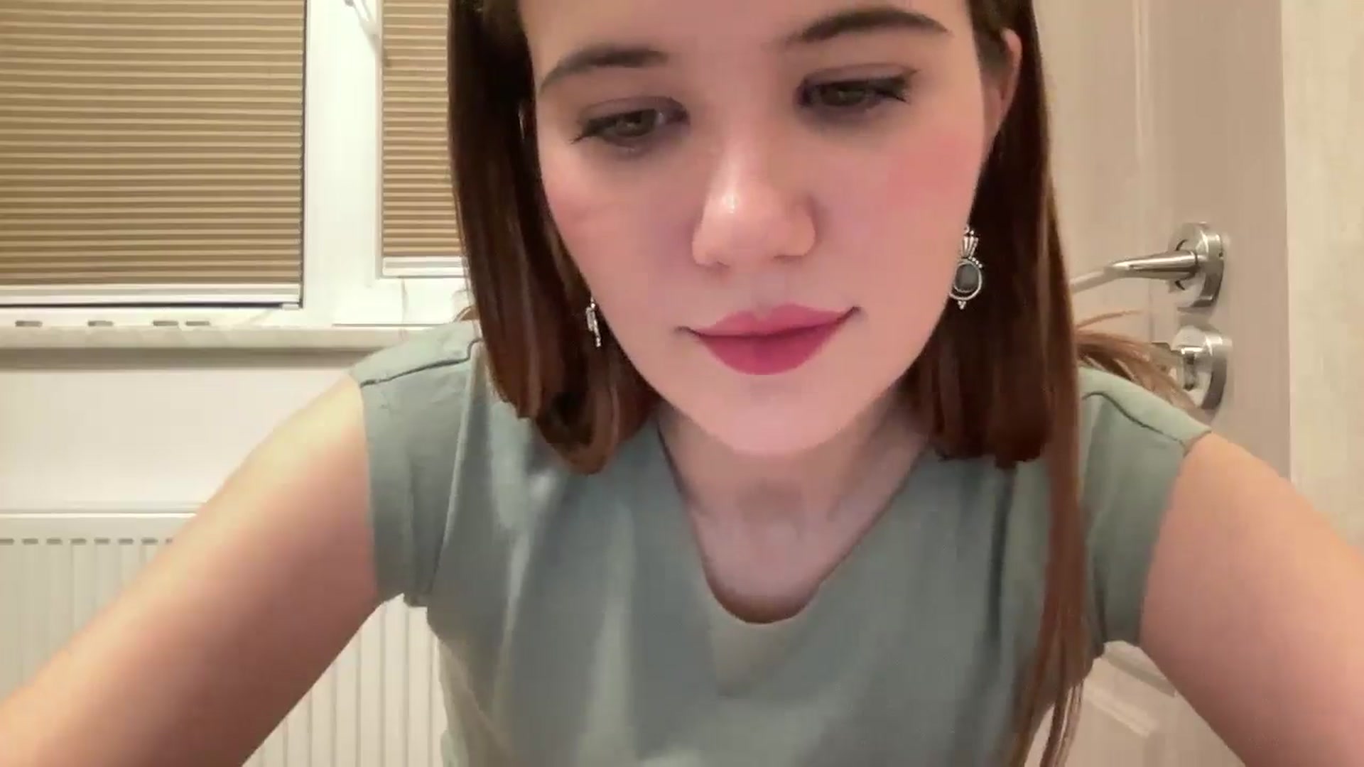 Gallery image thumbnail from Elvira's myfreecams stream on, 02/12/2026, 24:00 image 6 of 20