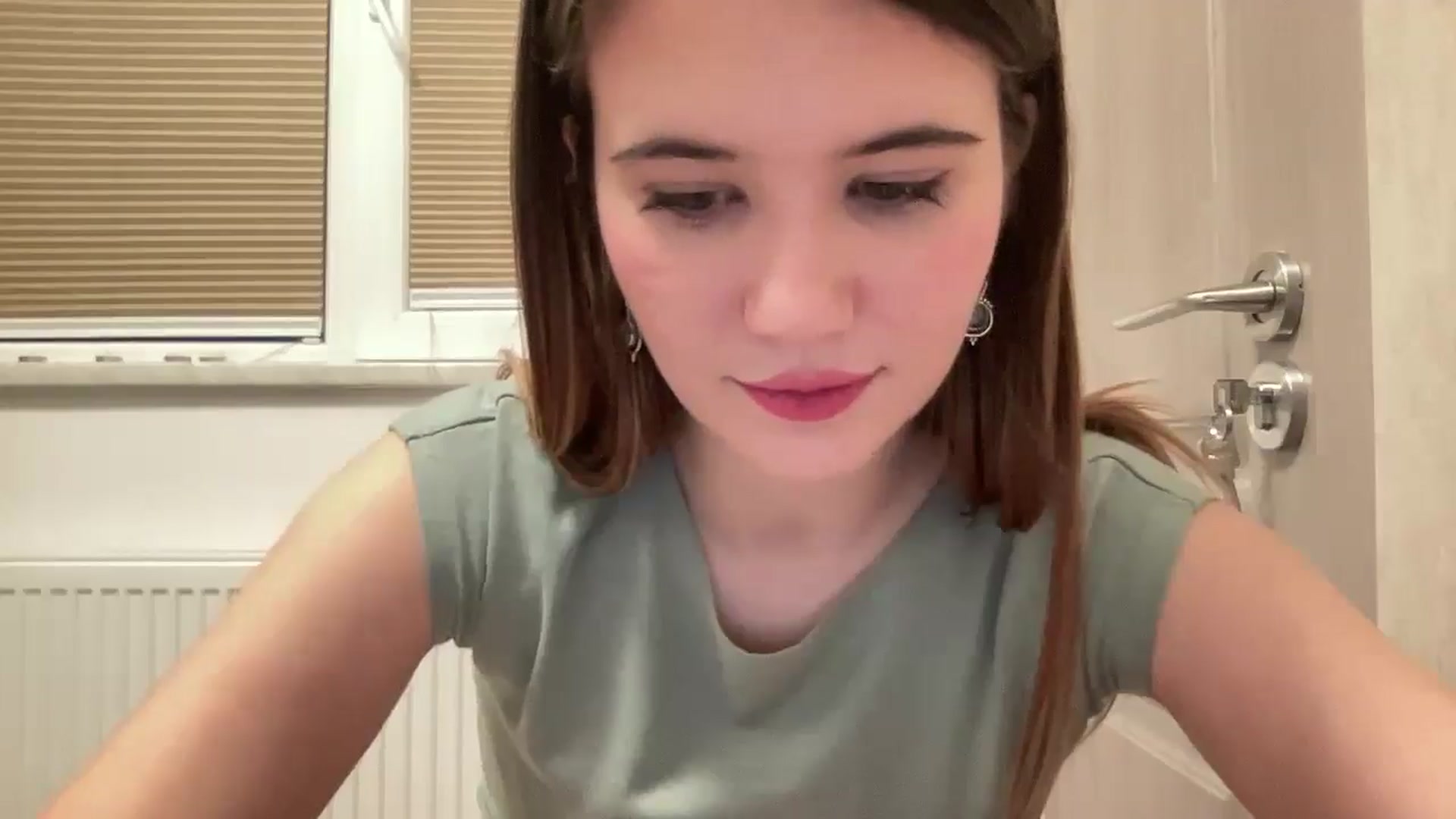Gallery image thumbnail from Elvira's myfreecams stream on, 02/12/2026, 24:00 image 19 of 20