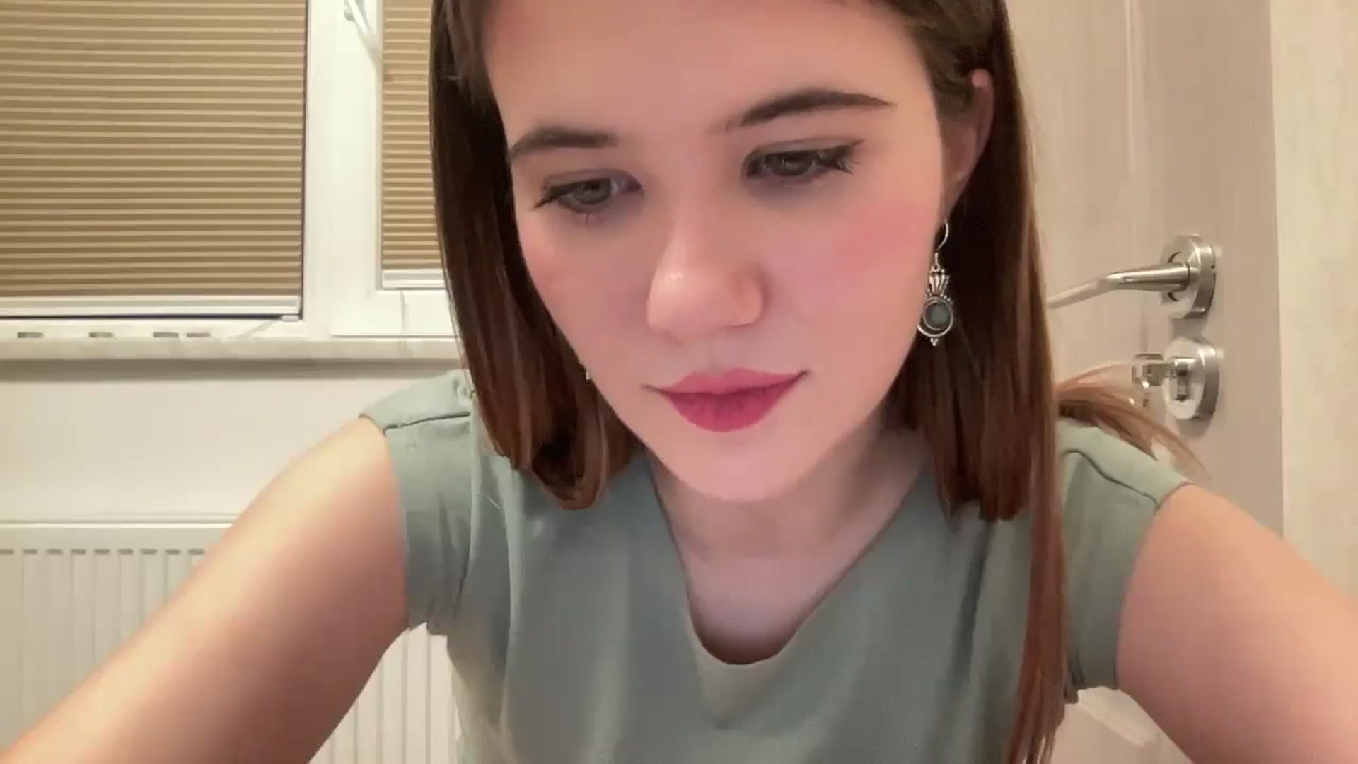 Gallery image thumbnail from Elvira's myfreecams stream on, 02/12/2026, 24:00 image 15 of 20