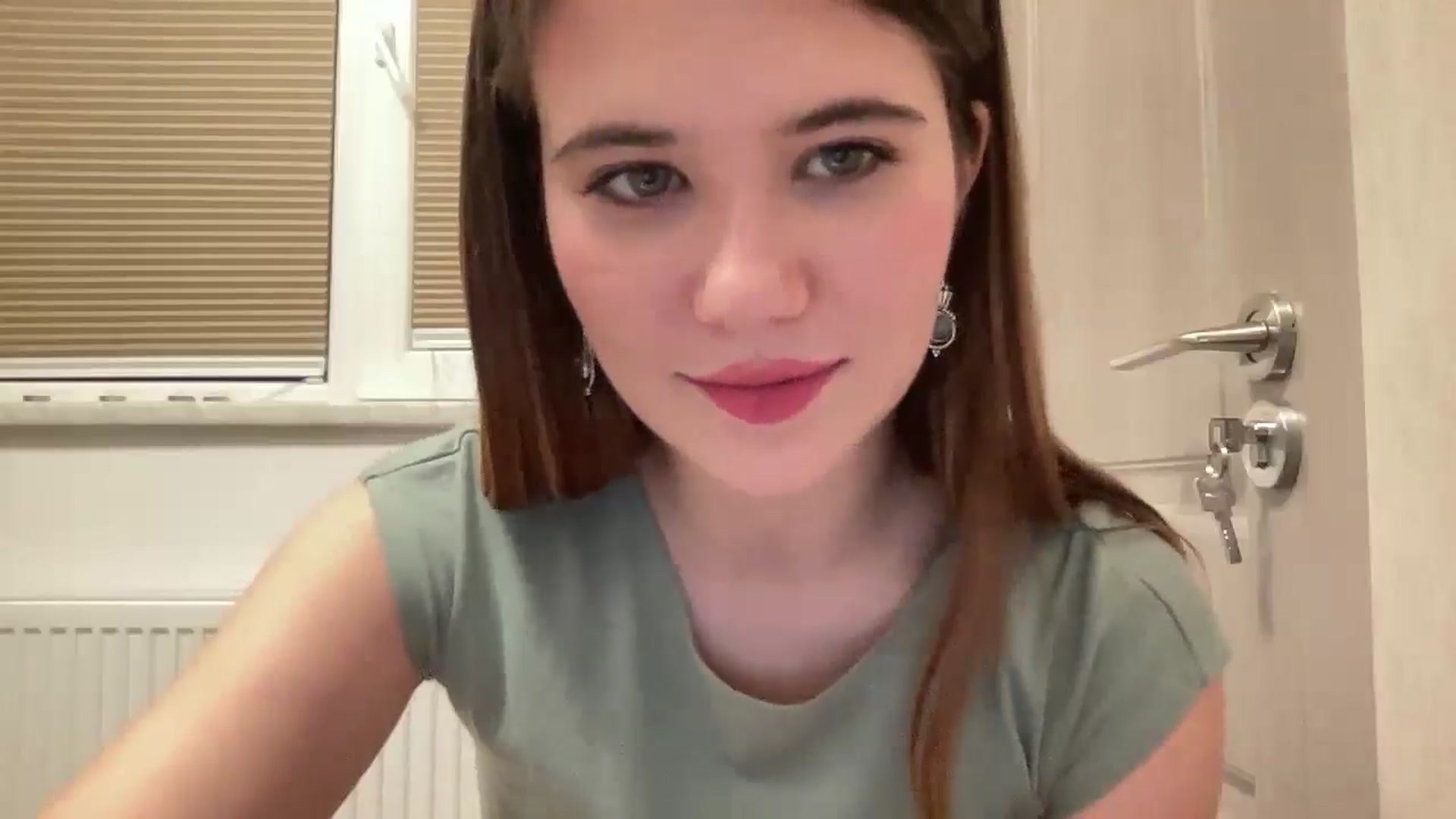 Gallery image thumbnail from Elvira's myfreecams stream on, 02/12/2026, 24:30 image 19 of 20