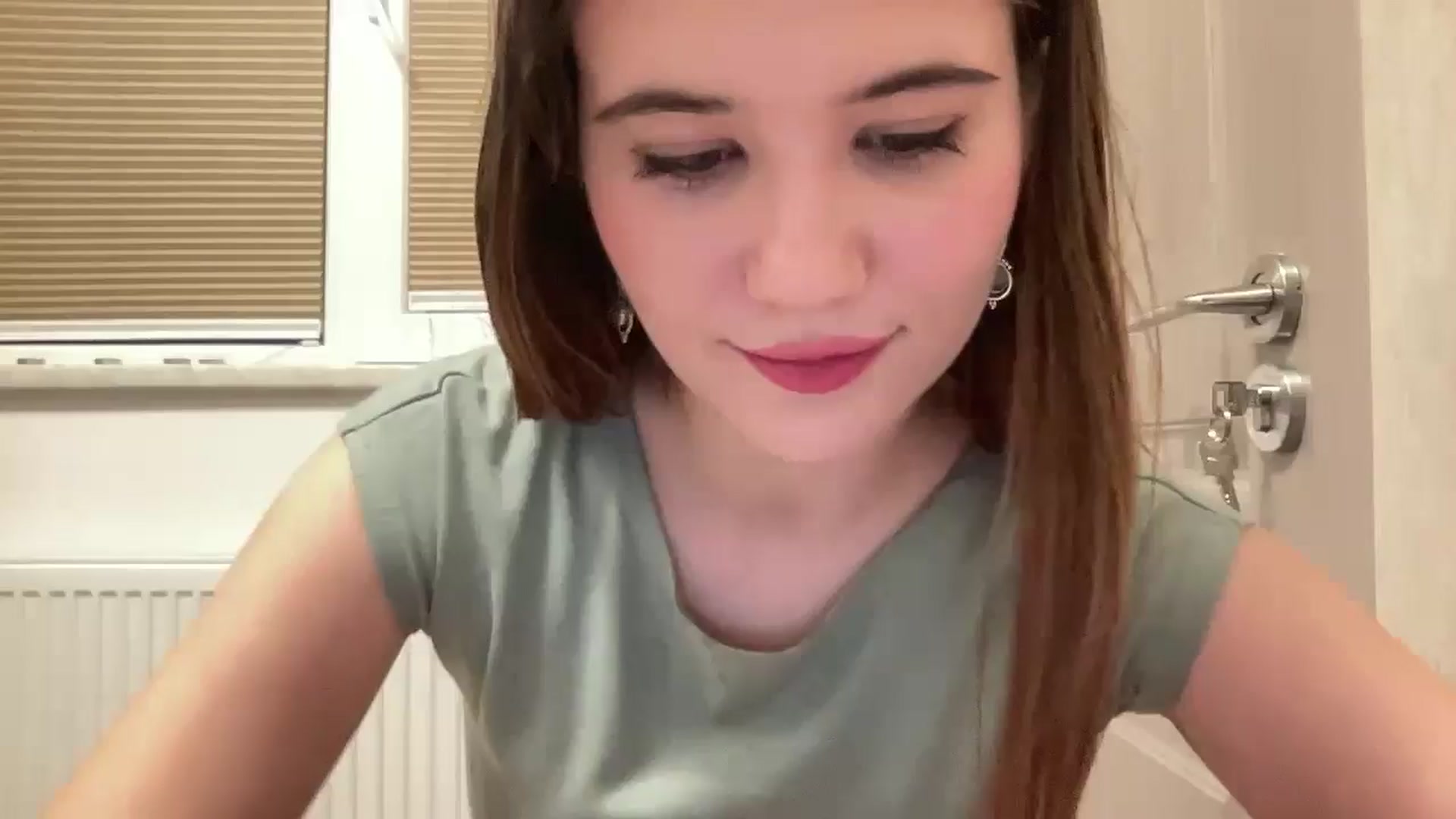Gallery image thumbnail from Elvira's myfreecams stream on, 02/12/2026, 24:30 image 11 of 20