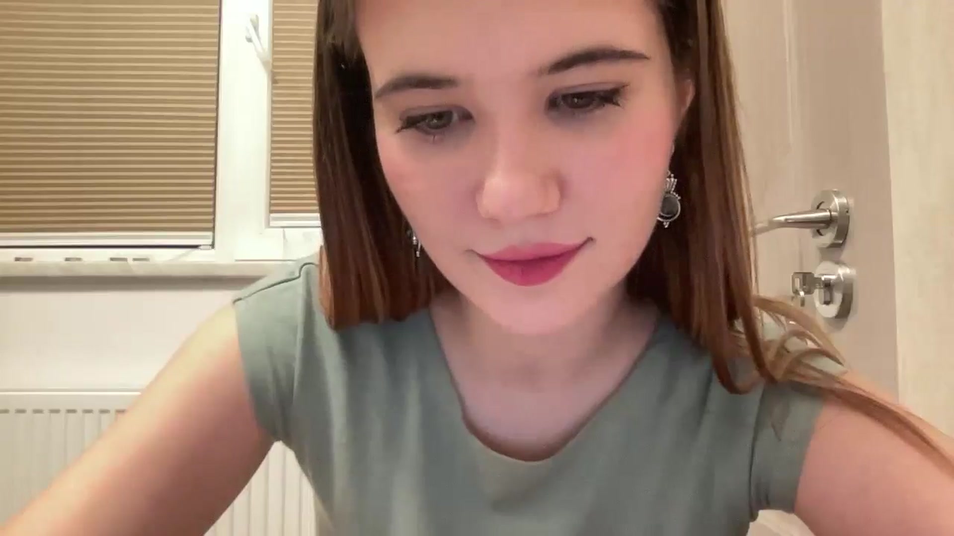 Gallery image thumbnail from Elvira's myfreecams stream on, 02/12/2026, 24:30 image 14 of 20