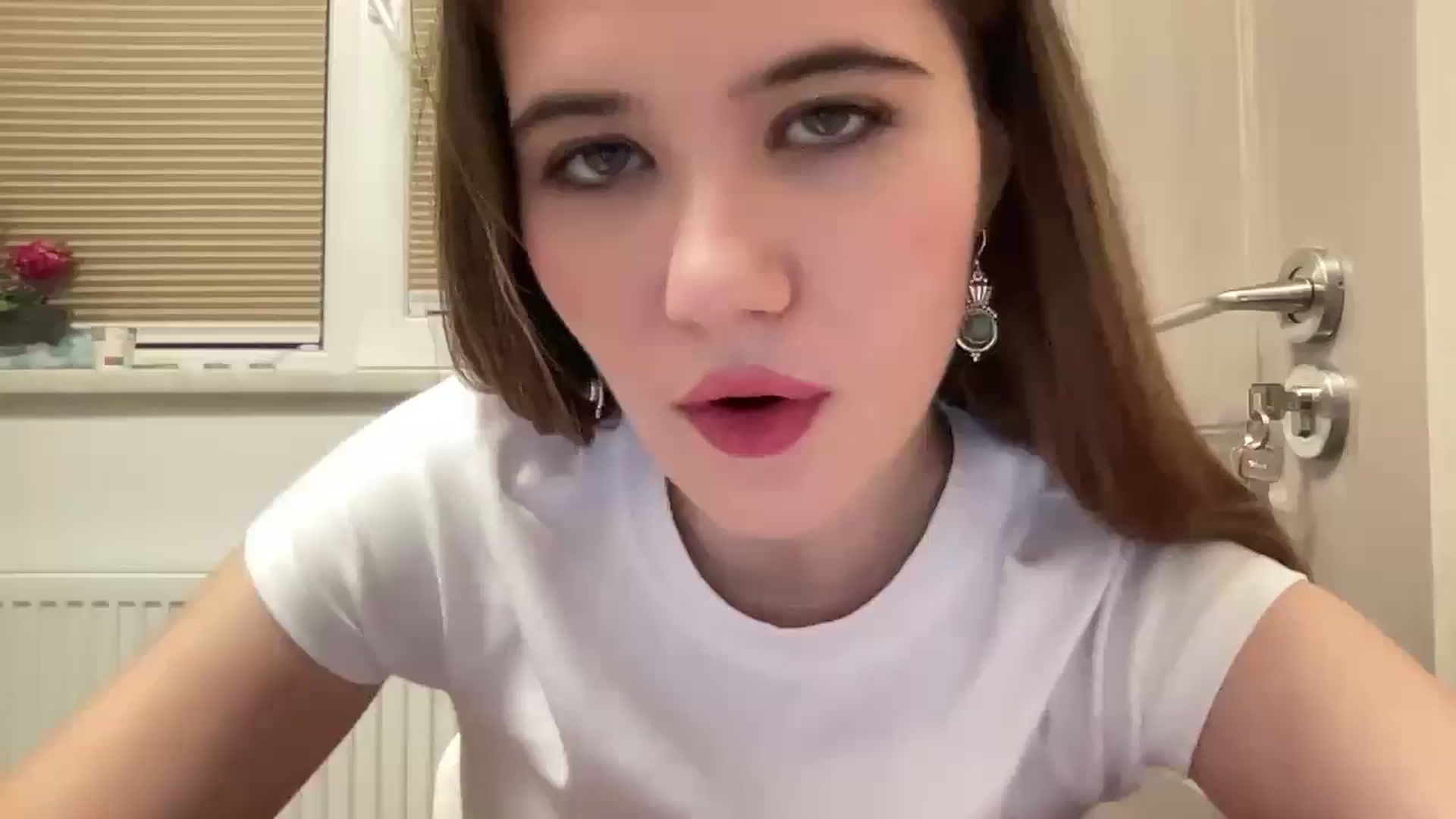 Gallery image thumbnail from Elvira's myfreecams stream on, 02/15/2026, 22:51 image 11 of 20