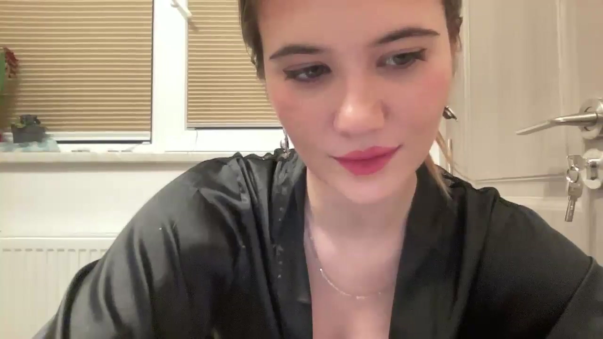 Gallery image thumbnail from Elvira's myfreecams stream on, 02/22/2026, 23:58 image 19 of 20