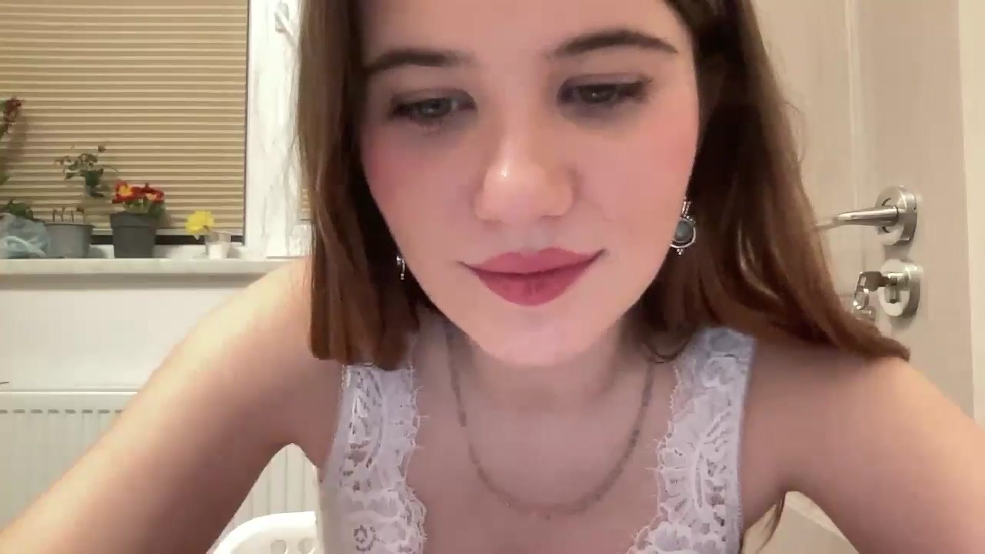 Gallery image thumbnail from Elvira's myfreecams stream on, 03/01/2026, 24:04 image 11 of 20