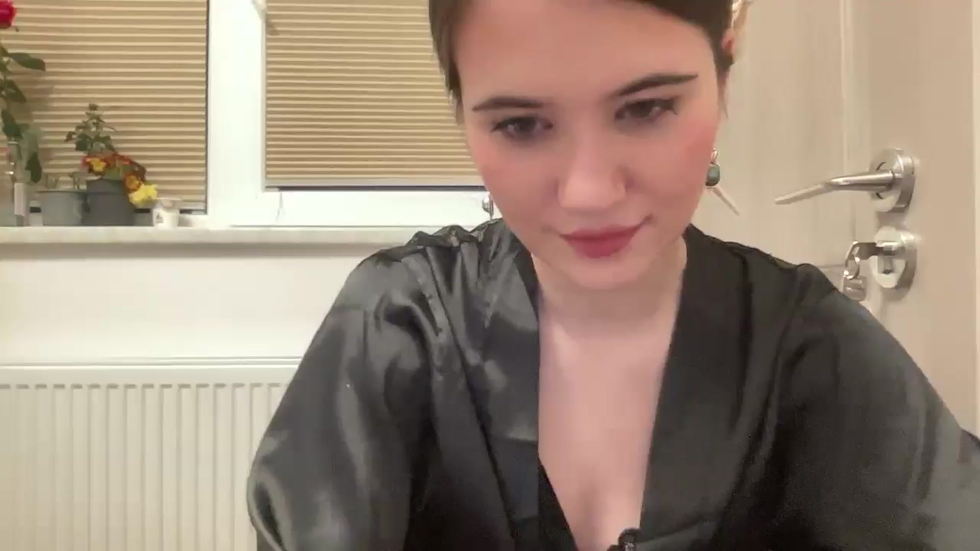 Gallery image thumbnail from Elvira's myfreecams stream on, 03/02/2026, 22:01 image 2 of 20