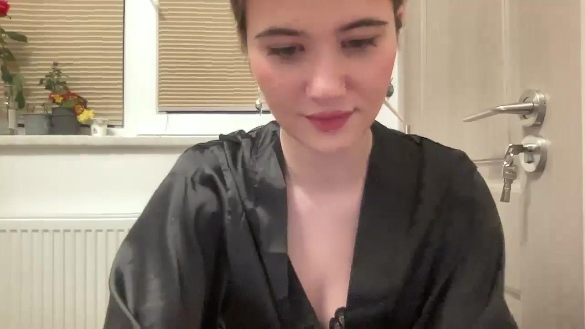 Gallery image thumbnail from Elvira's myfreecams stream on, 03/02/2026, 22:01 image 4 of 20