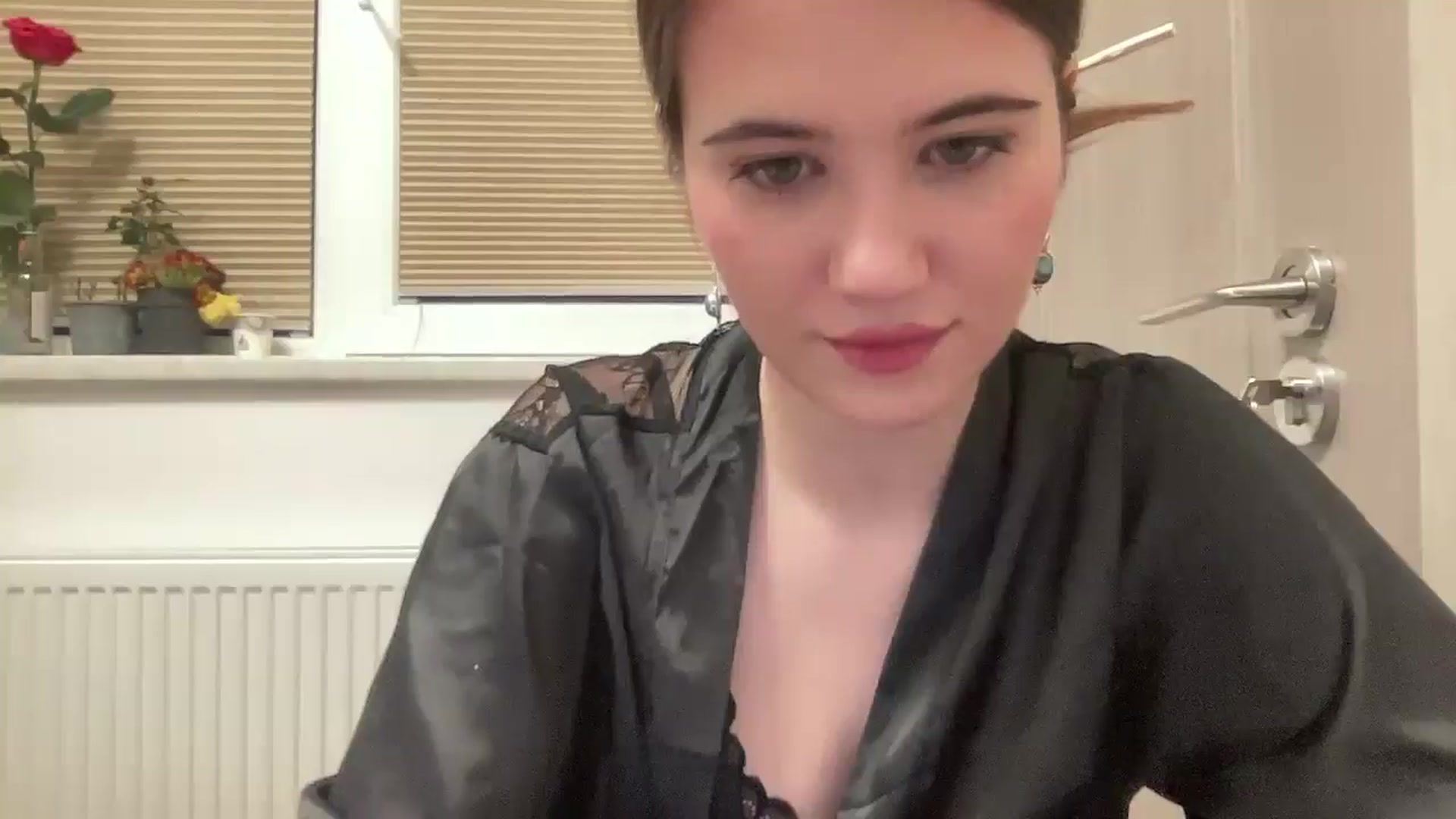 Gallery image thumbnail from Elvira's myfreecams stream on, 03/03/2026, 24:53 image 9 of 20