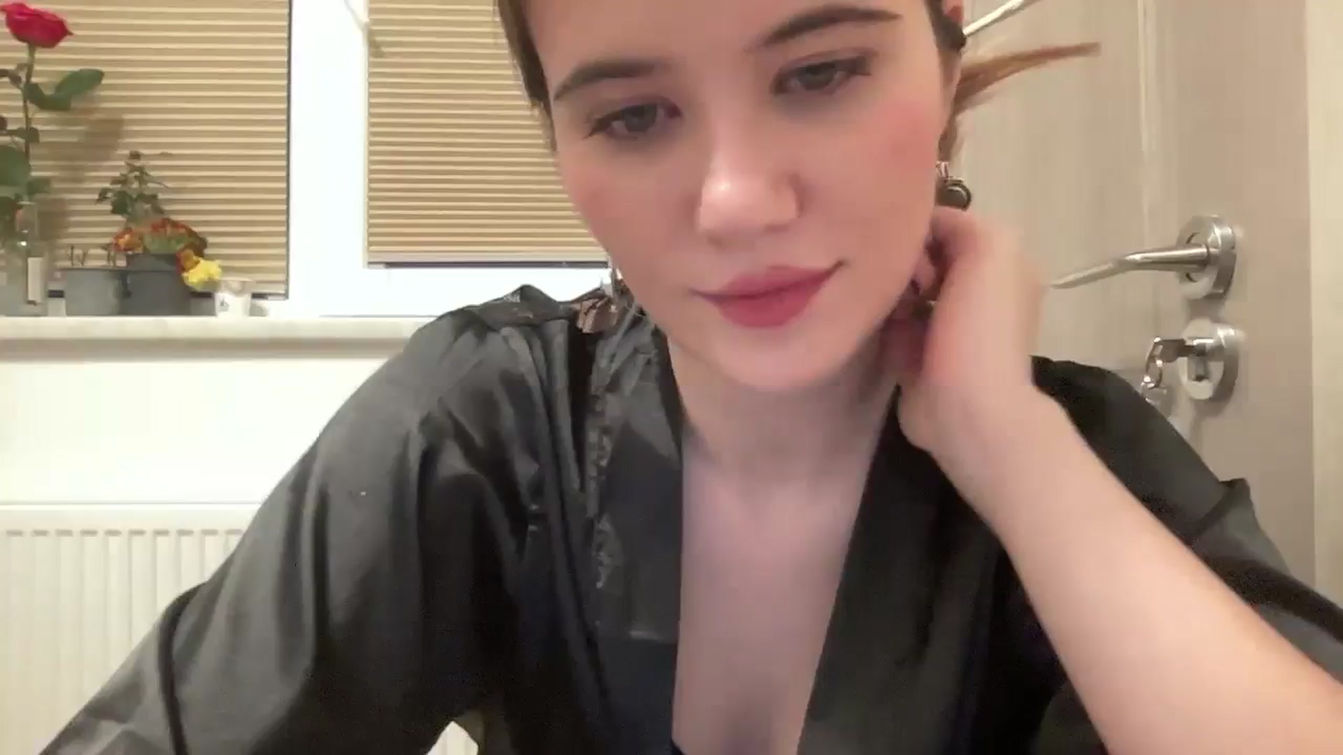 Gallery image thumbnail from Elvira's myfreecams stream on, 03/03/2026, 24:53 image 1 of 20