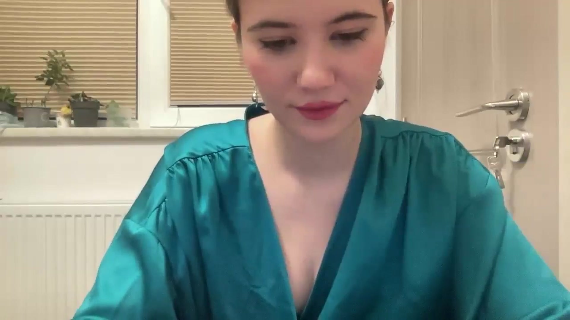 Gallery image thumbnail from Elvira's myfreecams stream on, 03/18/2026, 24:31 image 8 of 20