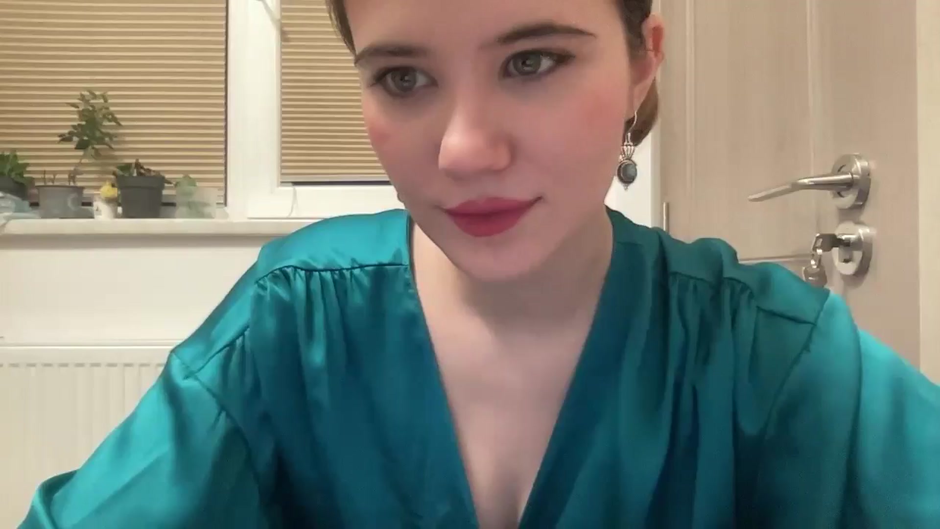 Gallery image thumbnail from Elvira's myfreecams stream on, 03/18/2026, 24:31 image 1 of 20