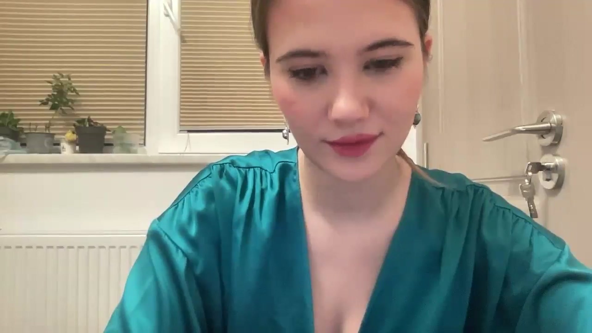 Gallery image thumbnail from Elvira's myfreecams stream on, 03/18/2026, 01:38 image 19 of 20
