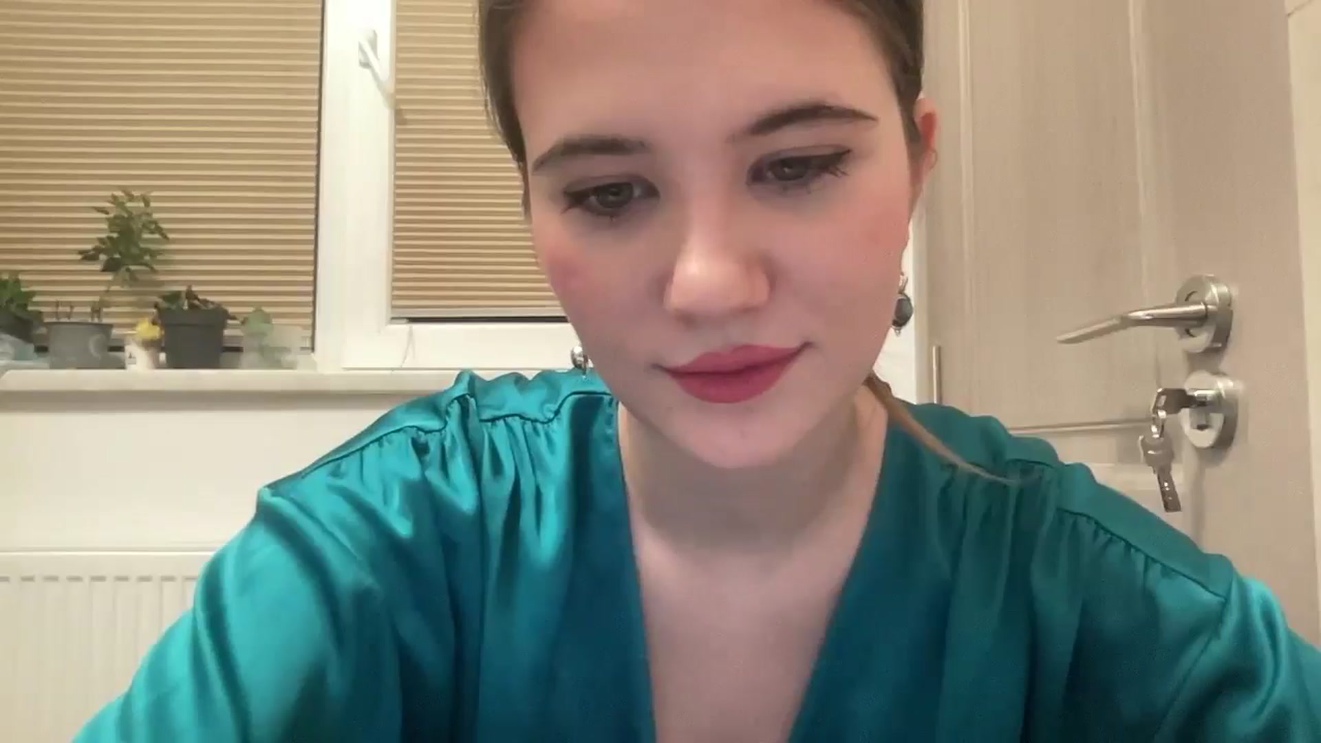 Gallery image thumbnail from Elvira's myfreecams stream on, 03/18/2026, 01:38 image 5 of 20