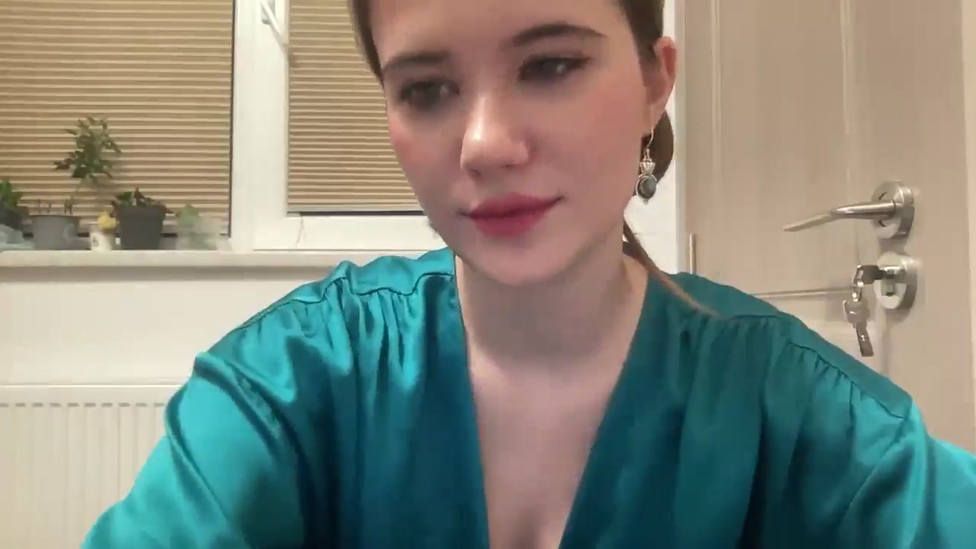 Gallery image thumbnail from Elvira's myfreecams stream on, 03/18/2026, 01:38 image 9 of 20
