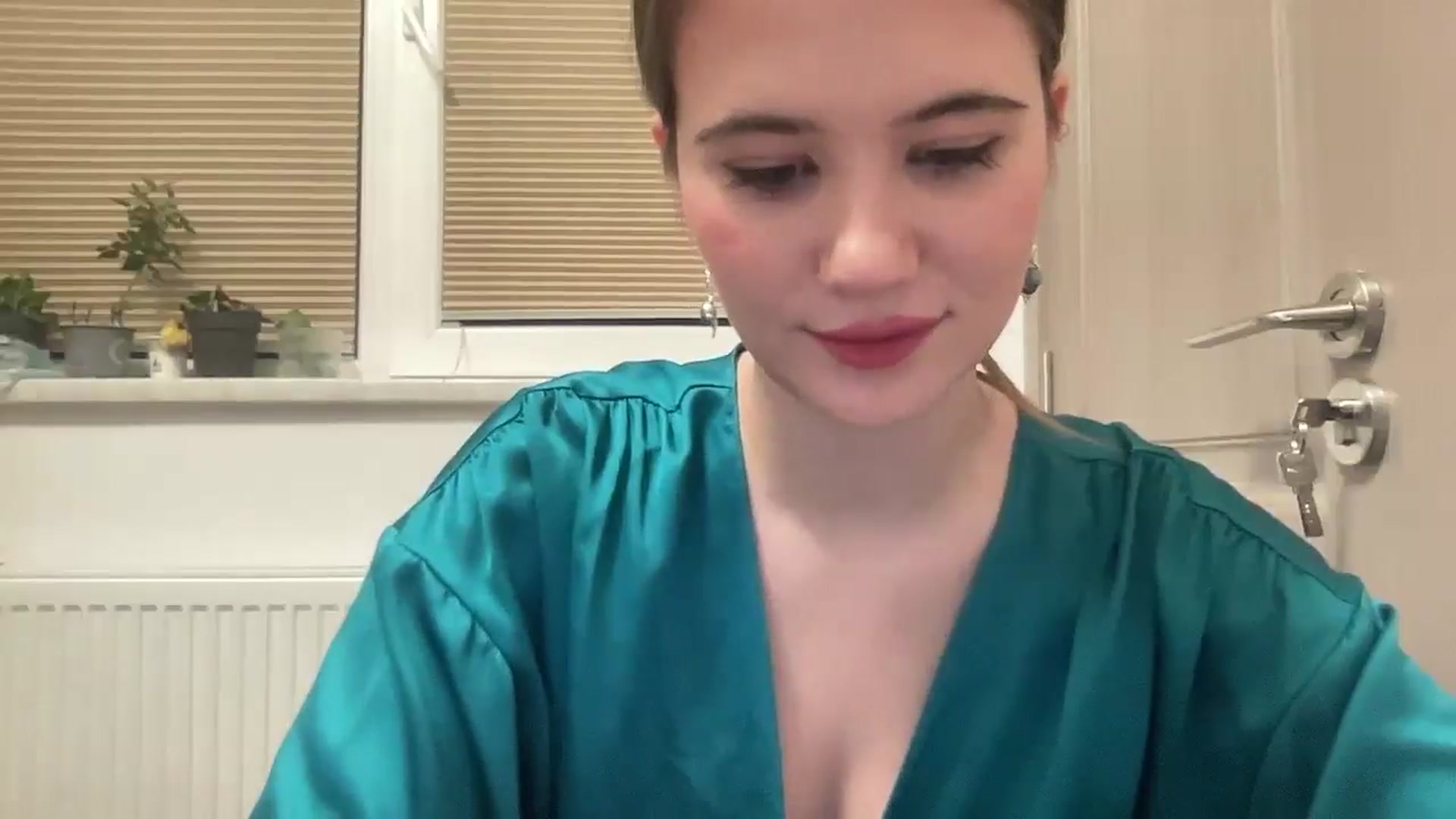 Gallery image thumbnail from Elvira's myfreecams stream on, 03/18/2026, 01:38 image 15 of 20