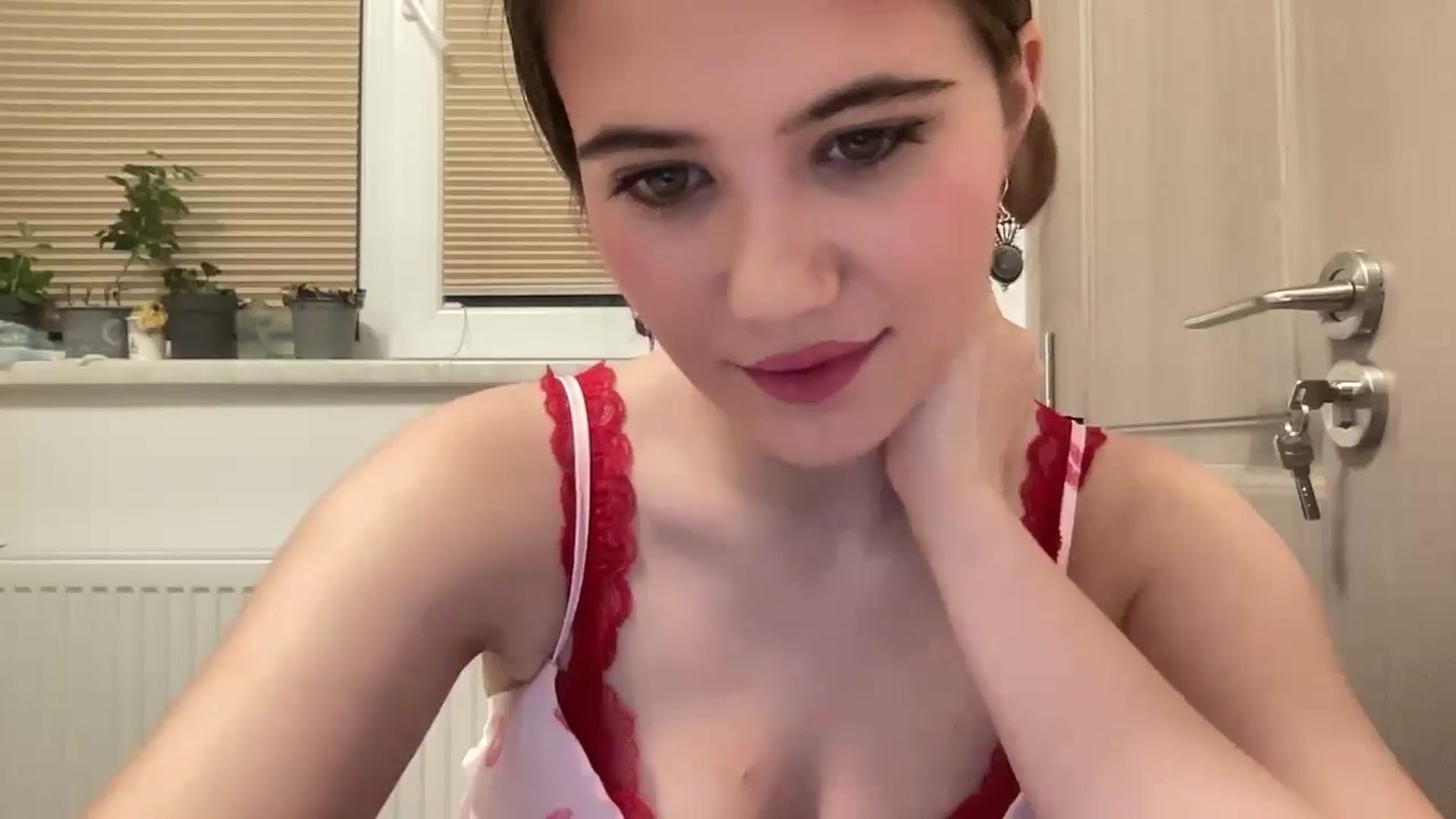 Gallery image thumbnail from Elvira's myfreecams stream on, 03/23/2026, 21:31 image 10 of 20