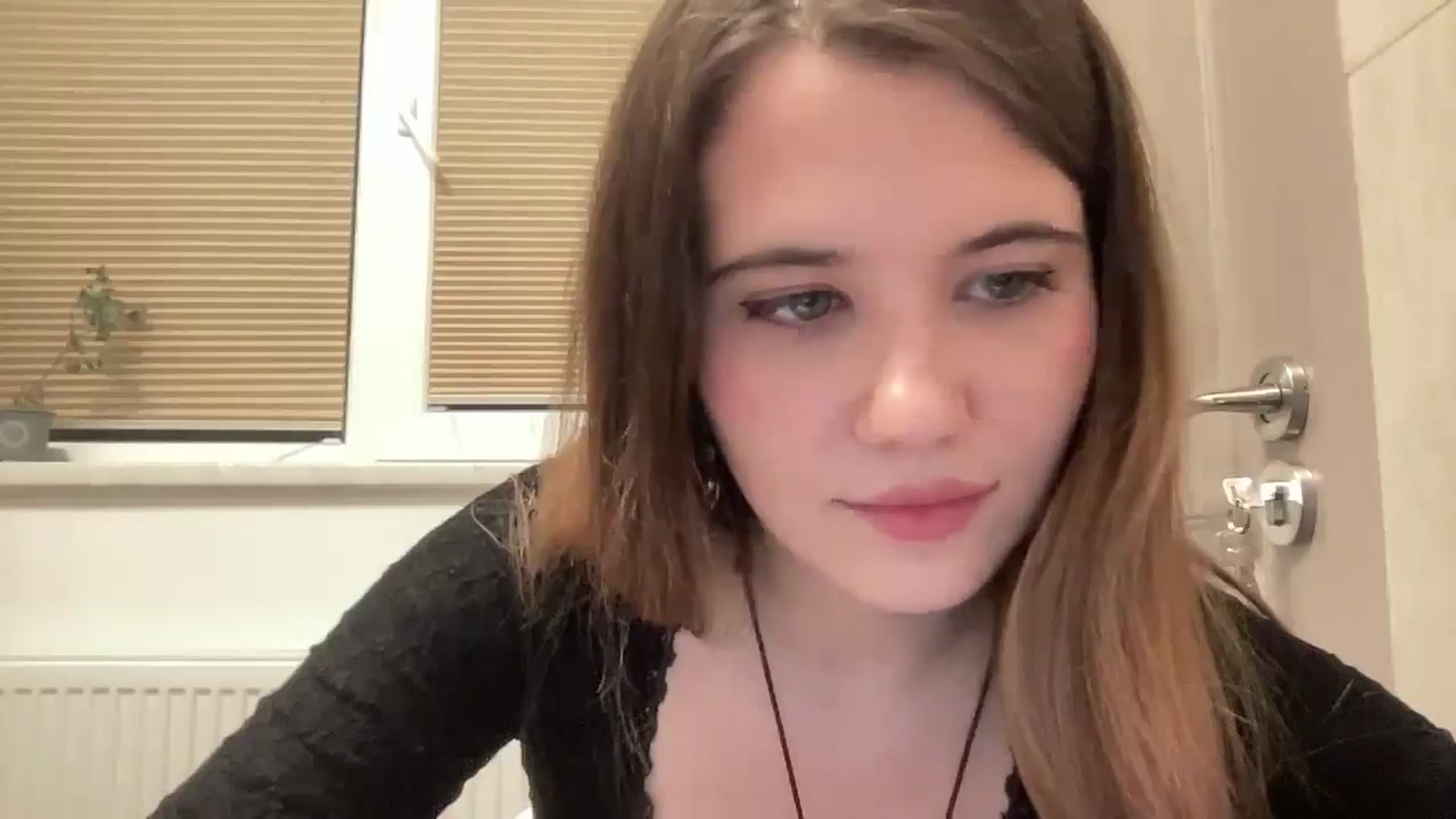 Gallery image thumbnail from Elvira's myfreecams stream on, 04/30/2026, 20:32 image 6 of 20