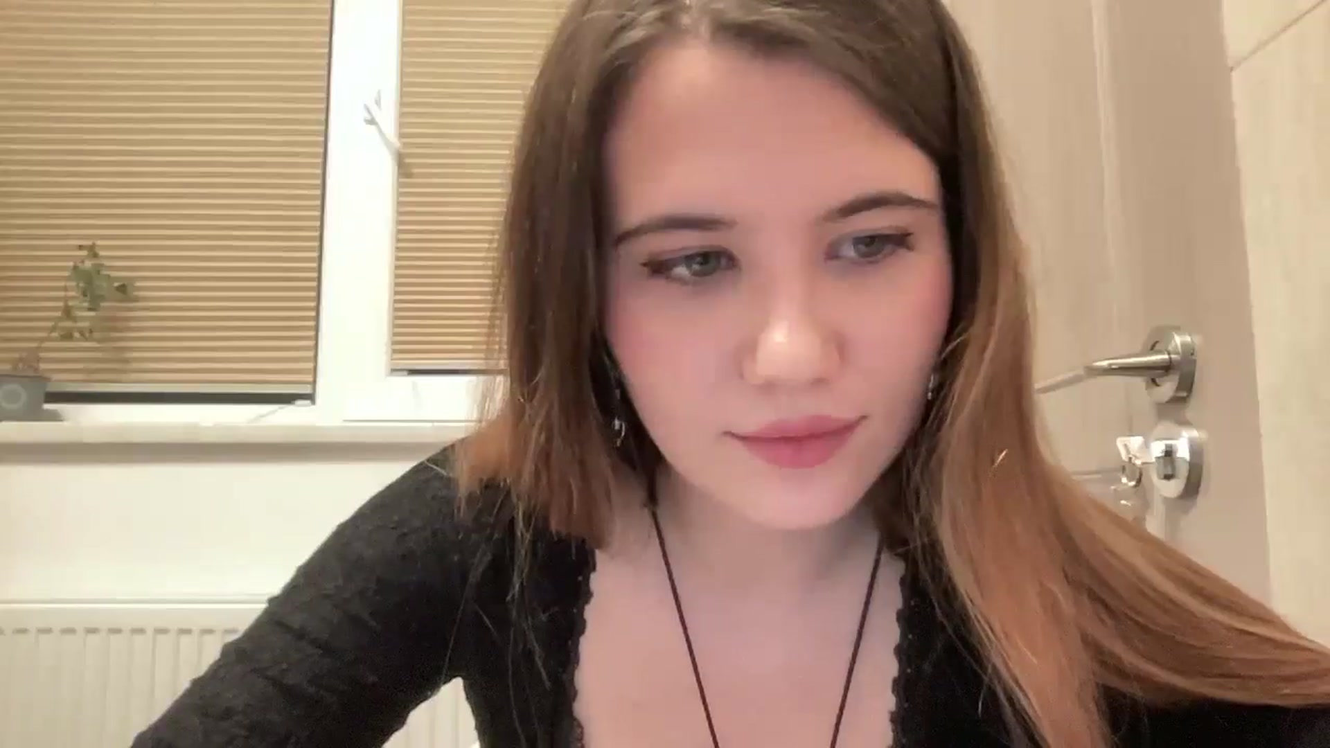 Gallery image thumbnail from Elvira's myfreecams stream on, 04/30/2026, 20:32 image 2 of 20