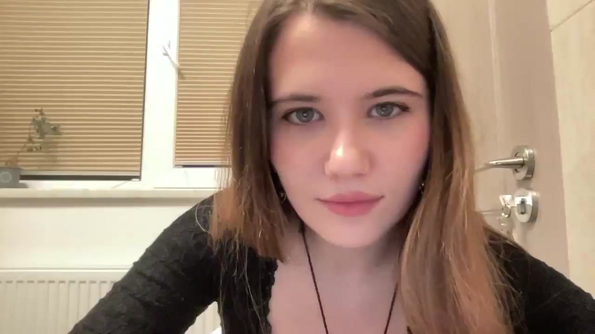 Gallery image thumbnail from Elvira's myfreecams stream on, 04/30/2026, 20:32 image 9 of 20