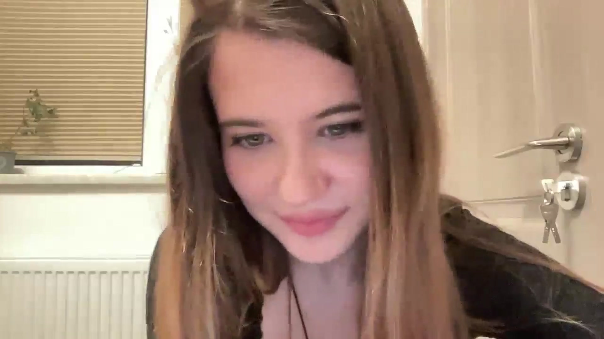 Gallery image thumbnail from Elvira's myfreecams stream on, 04/30/2026, 22:58 image 19 of 20