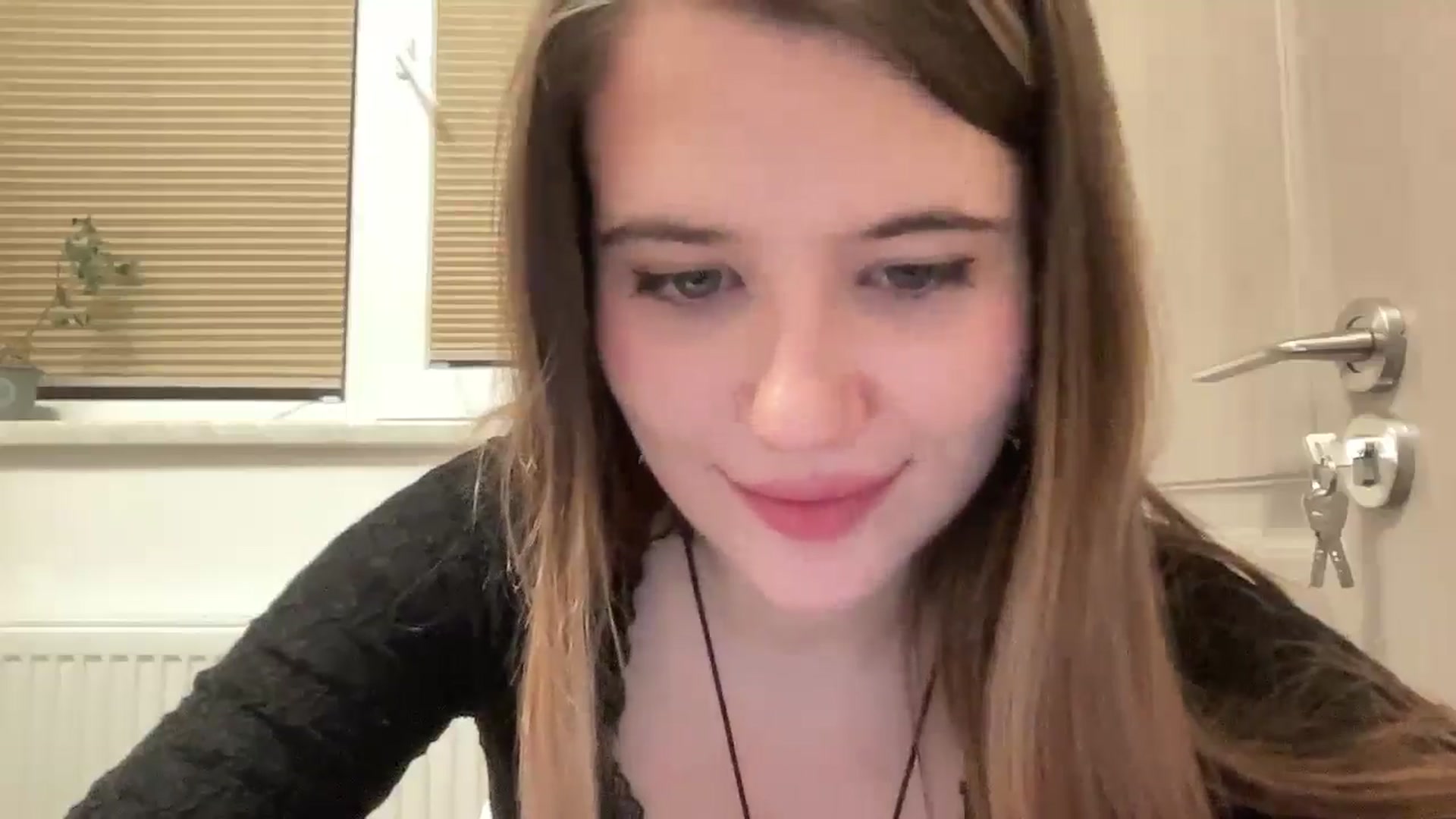 Gallery image thumbnail from Elvira's myfreecams stream on, 04/30/2026, 22:58 image 4 of 20