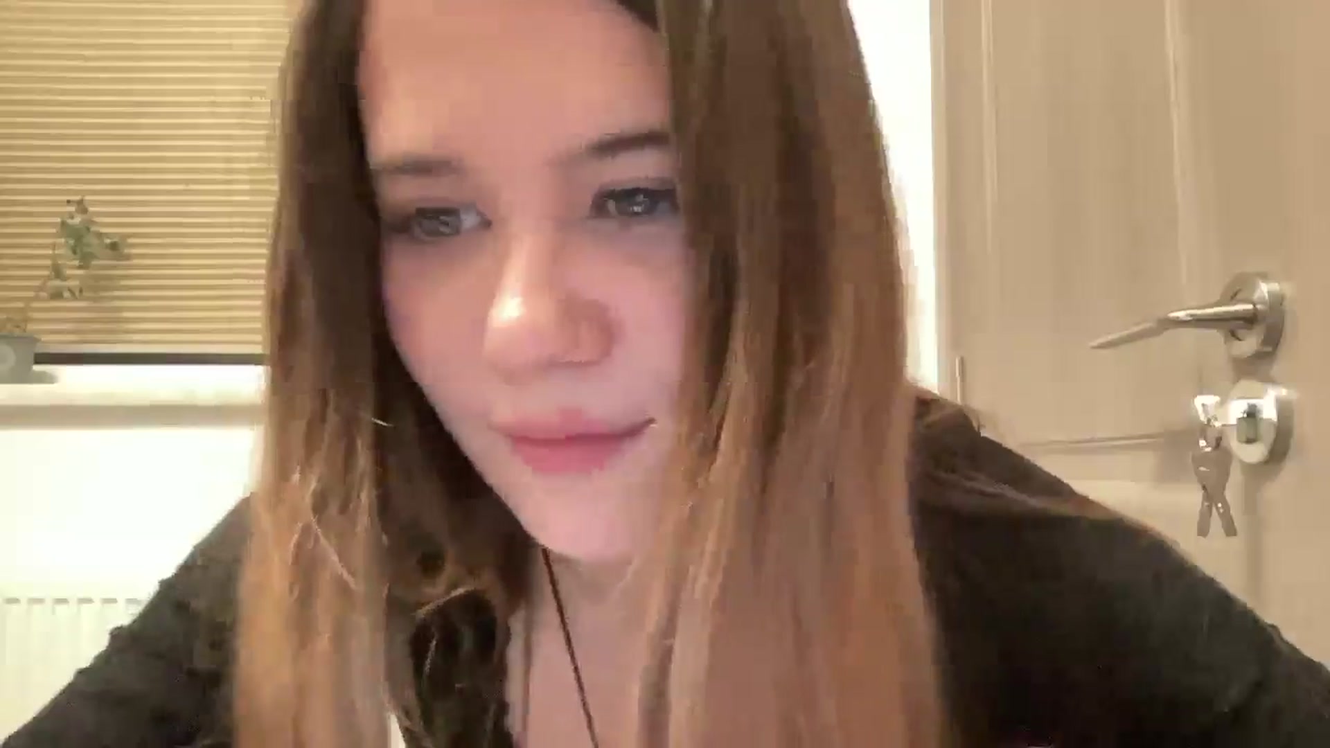 Gallery image thumbnail from Elvira's myfreecams stream on, 04/30/2026, 22:58 image 16 of 20