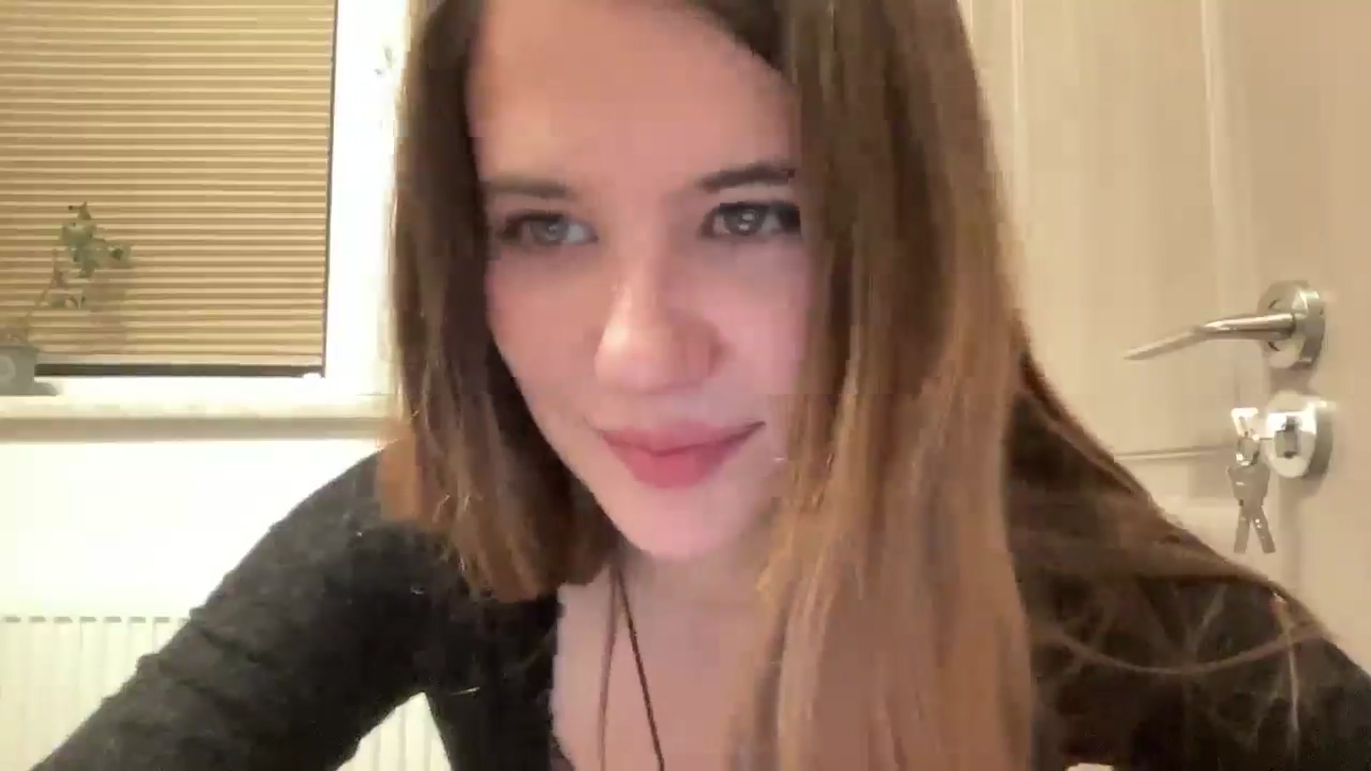 Gallery image thumbnail from Elvira's myfreecams stream on, 04/30/2026, 22:58 image 12 of 20