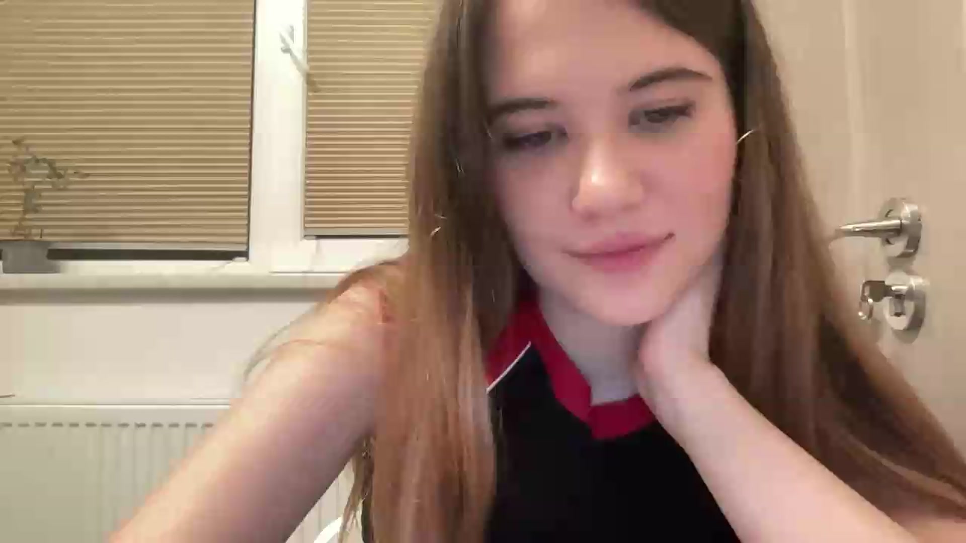 Gallery image thumbnail from Elvira's myfreecams stream on, 05/25/2026, 20:44 image 1 of 20