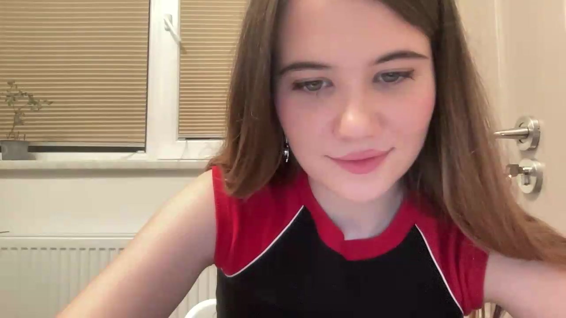 Gallery image thumbnail from Elvira's myfreecams stream on, 05/25/2026, 20:44 image 20 of 20
