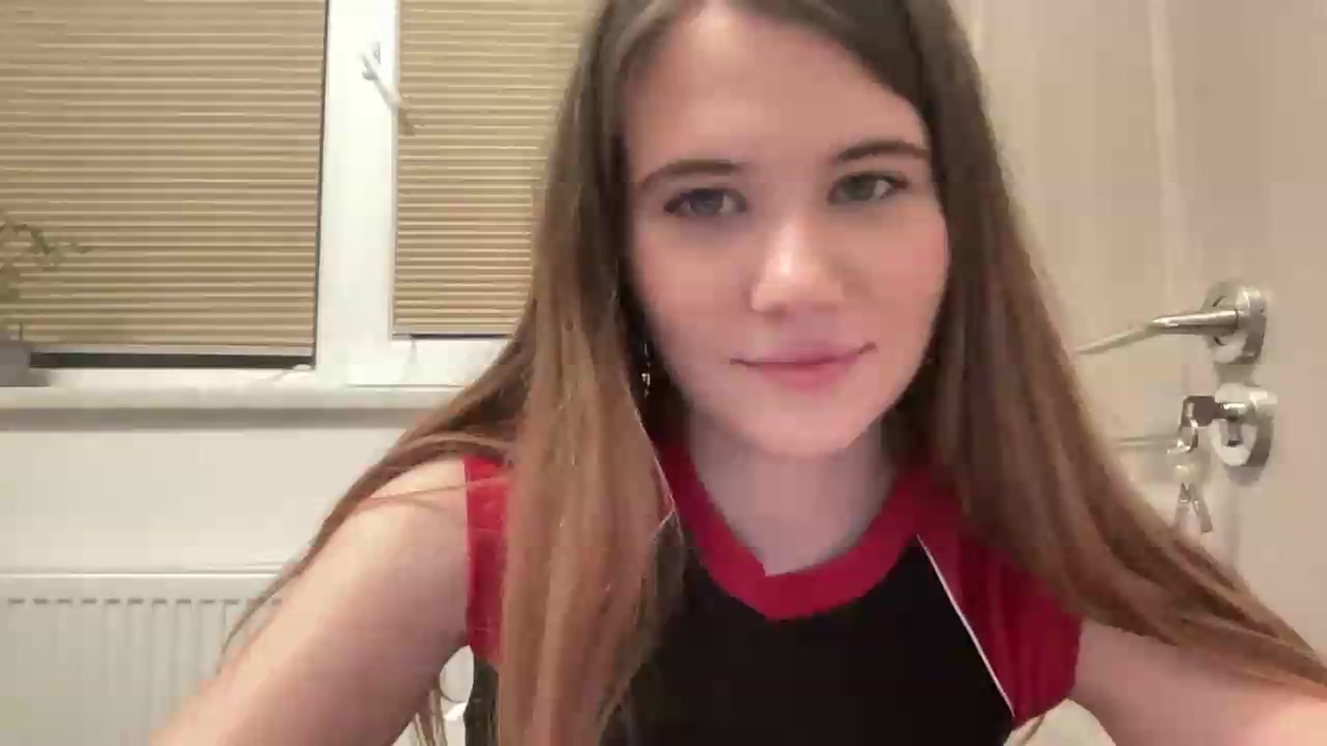 Gallery image thumbnail from Elvira's myfreecams stream on, 05/26/2026, 24:00 image 6 of 20