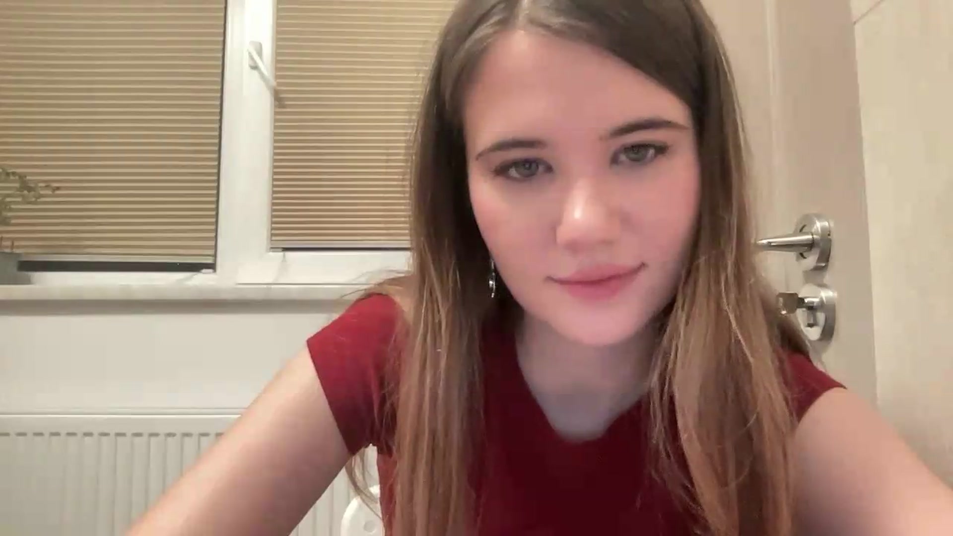 Gallery image thumbnail from Elvira's myfreecams stream on, 05/26/2026, 21:12 image 12 of 20