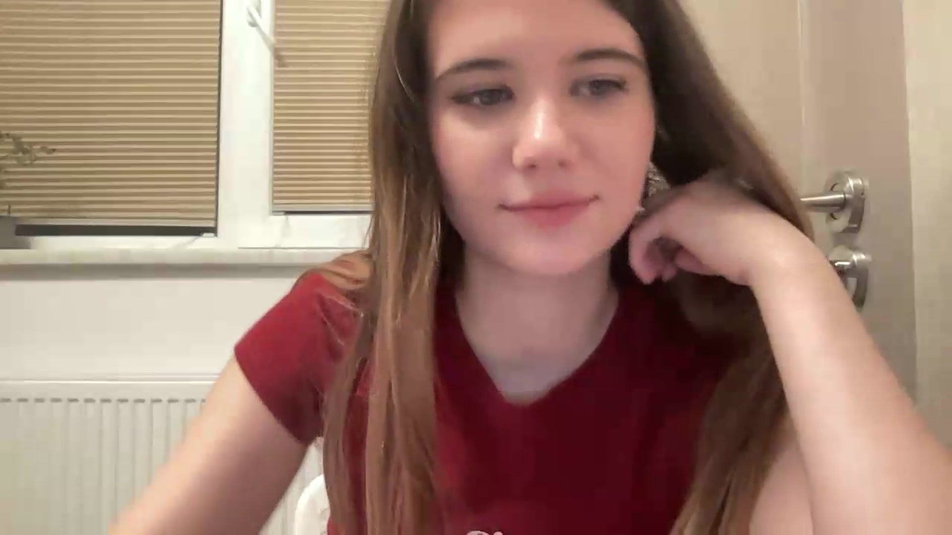 Gallery image thumbnail from Elvira's myfreecams stream on, 05/26/2026, 23:37 image 18 of 20