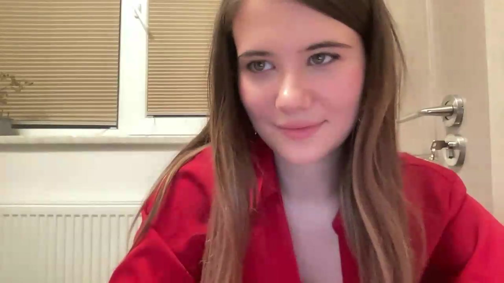 Gallery image thumbnail from Elvira's myfreecams stream on, 05/28/2026, 24:01 image 8 of 20